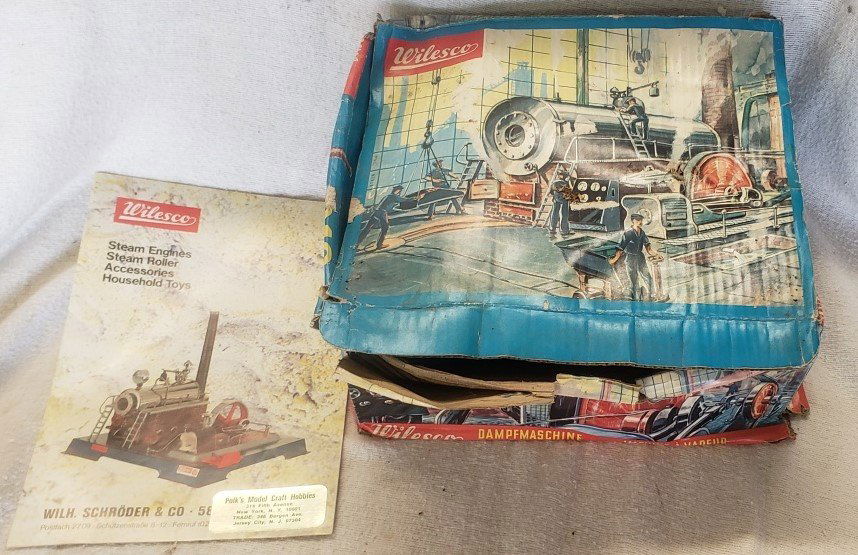 Wilesco Steam Engine Machine: Wilesco Steam Engine Machine 12" x 9.5" Made in Western Germany