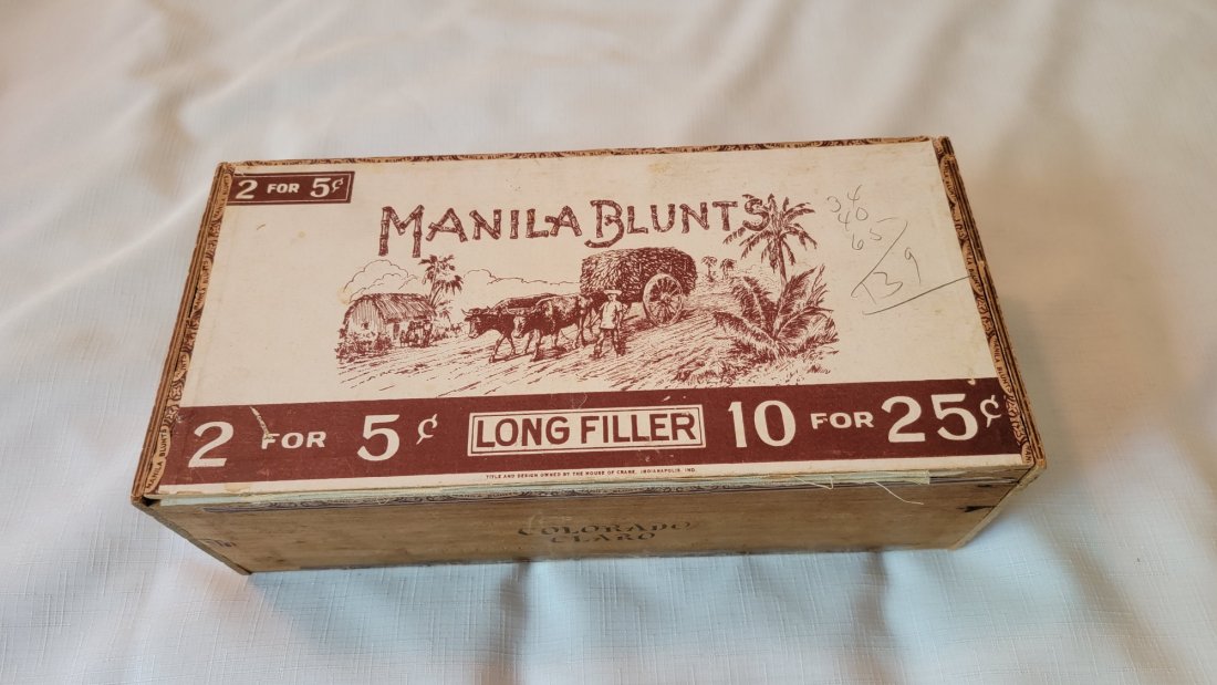 Manila Blunts Advertising Cigar Box: Manila Blunts Advertising Cigar Box 6" x 12"