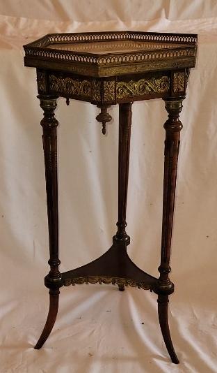 Antique French Louis XVI Style Marble Top Stand: Antique Mahogany French Louis XVI Style Marble Top Stand with Brass Accents (Marble Cracked)
