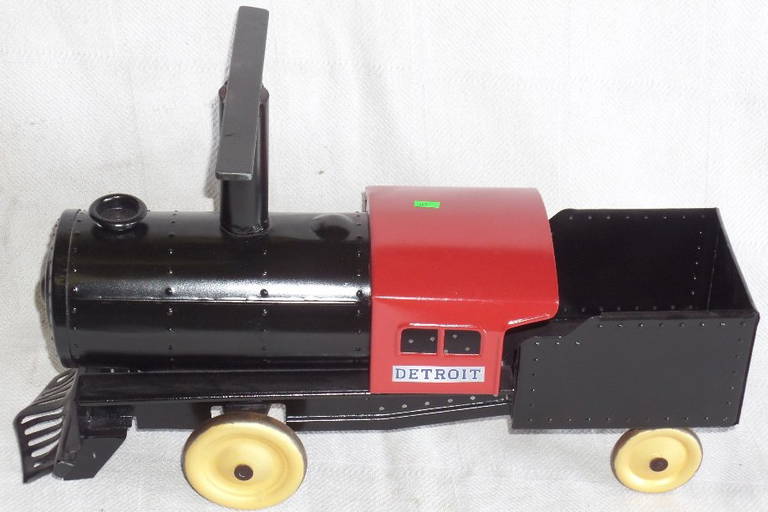 1930's Ride On Train Engine