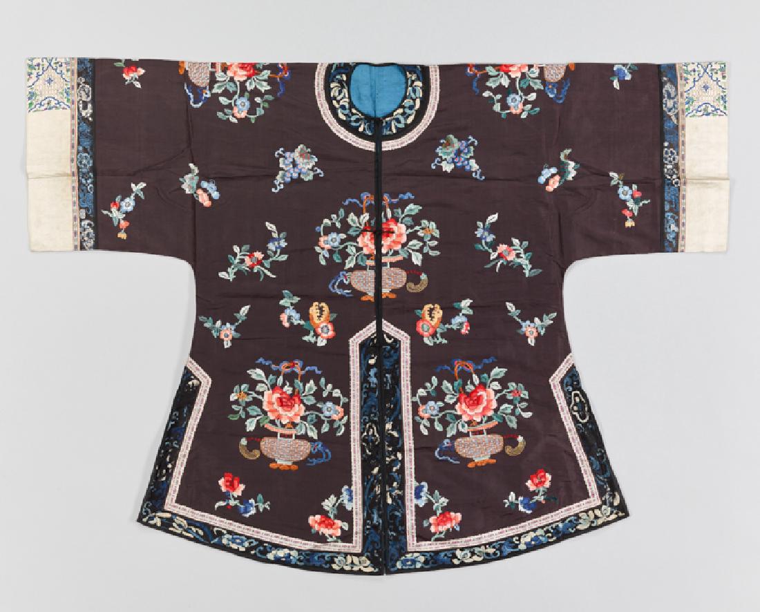 A MIDNIGHT BLUE SILK LADY'S ROBE, 1900s (1 of 4)