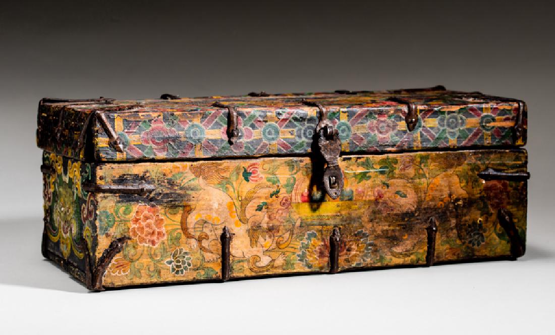 STRONGBOX WITH SNOW LIONS, TIGERS AND BOYS (1 of 8)