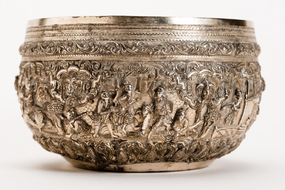 DEEP DECORATIVE BOWL WITH FIGURATIVE SCENCES (1 of 6)