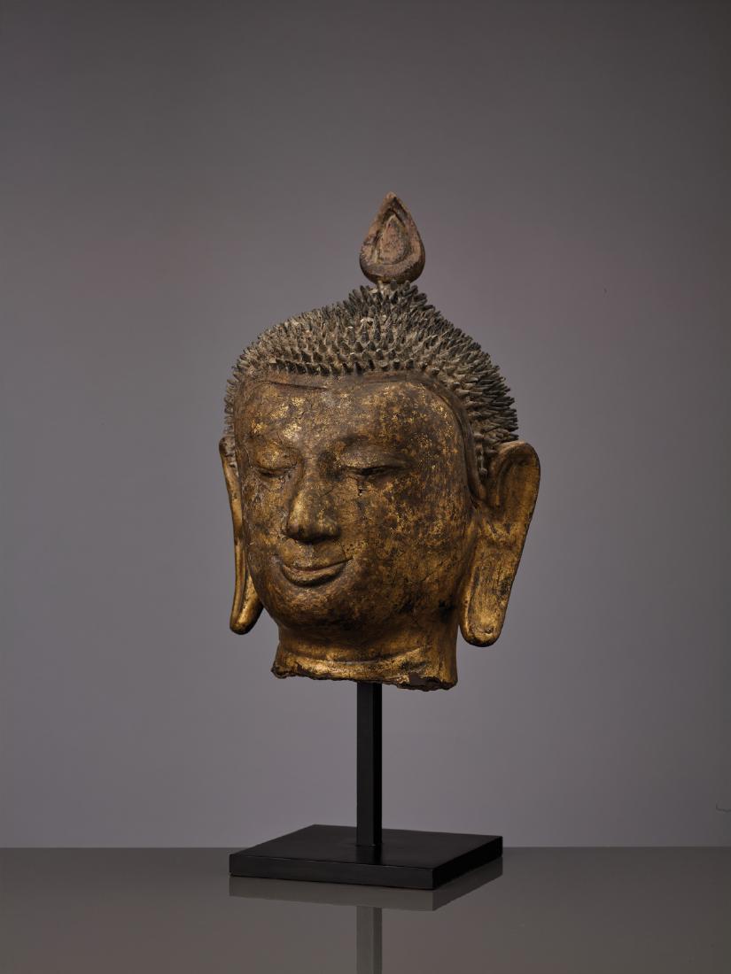 A BURMESE GILT AND LACQUERED BUDDHA HEAD POST-PAGAN (1 of 5)
