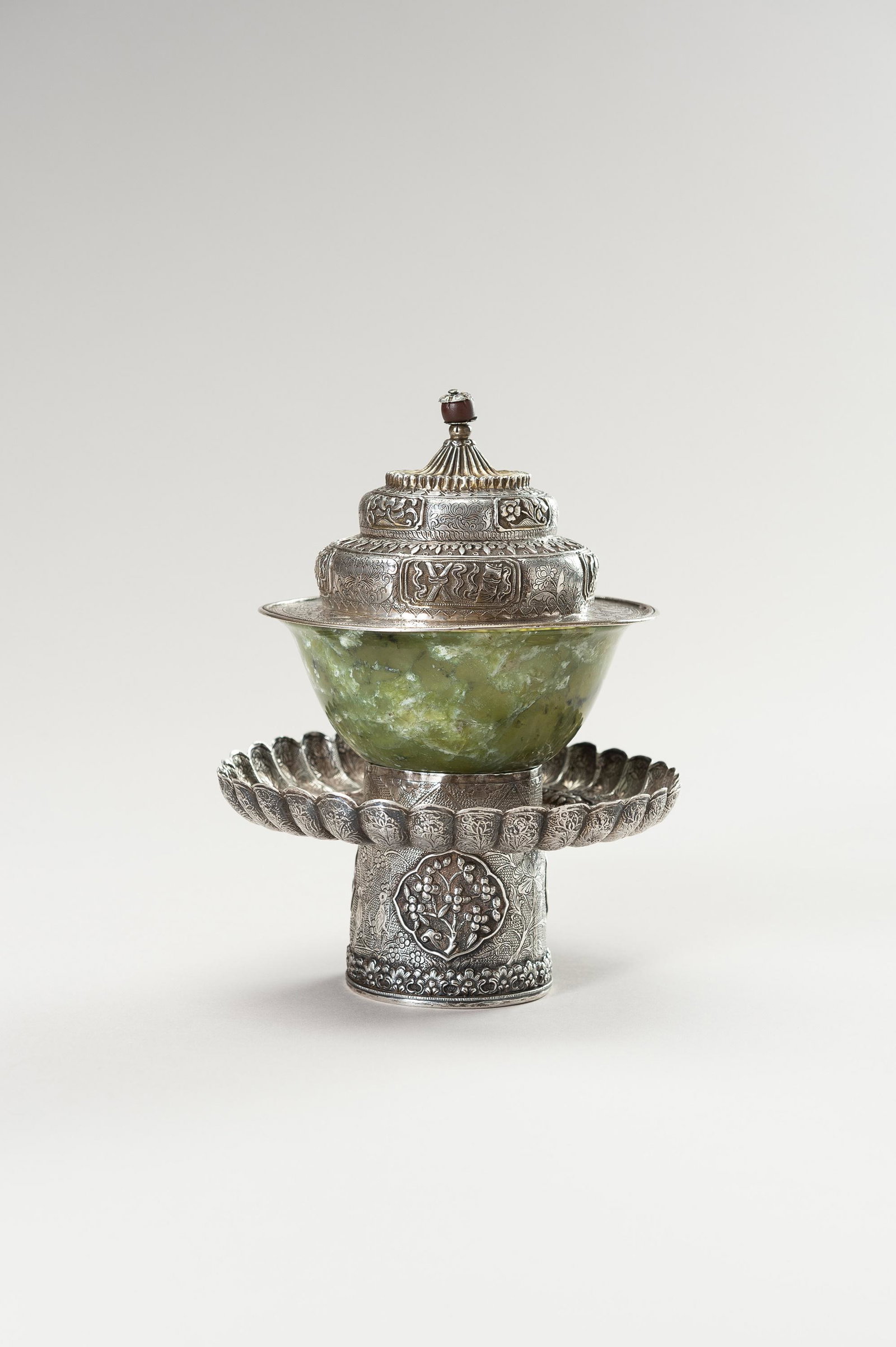A SILVER AND JADE BUTTER TEA SET (1 of 12)