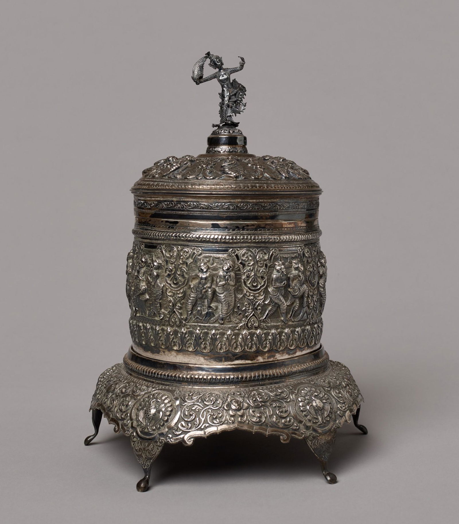 A RARE SILVER REPOUSSE CONTAINER (1 of 6)