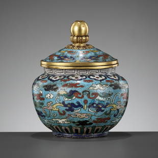 A CLOISONNE ENAMEL JAR AND COVER, 18TH CENTURY: A CLOISONNE ENAMEL JAR AND COVER, 18TH CENTURY 十八世紀掐絲琺瑯蓋罐 Please note this Lot is to be sold at No Reserve.