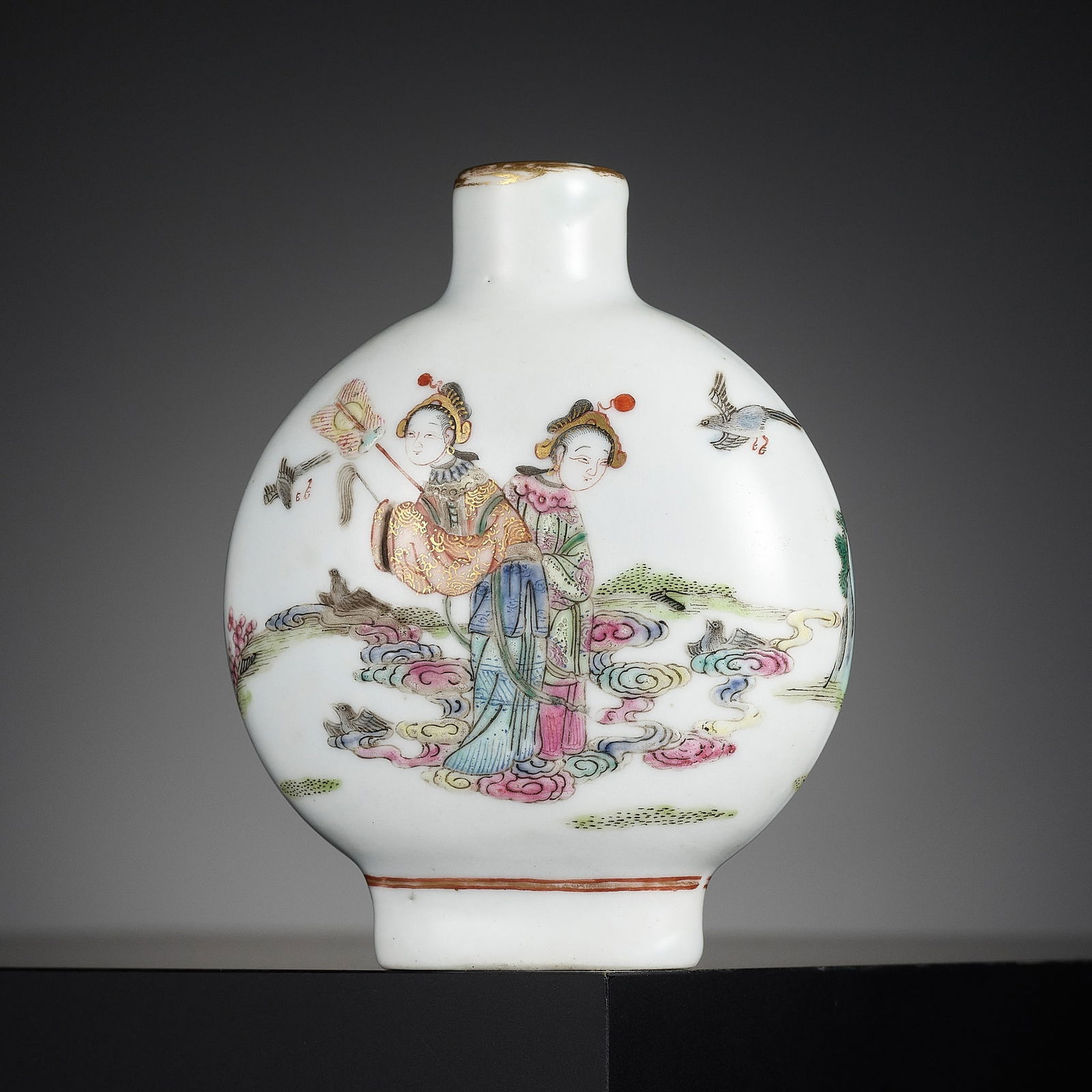 A LARGE FAMILLE ROSE 'COWHERD AND WEAVER MAIDEN' SNUFF BOTTLE, IMPERIAL, JINGDEZHEN KILNS, DAOGUANG (1 of 13)