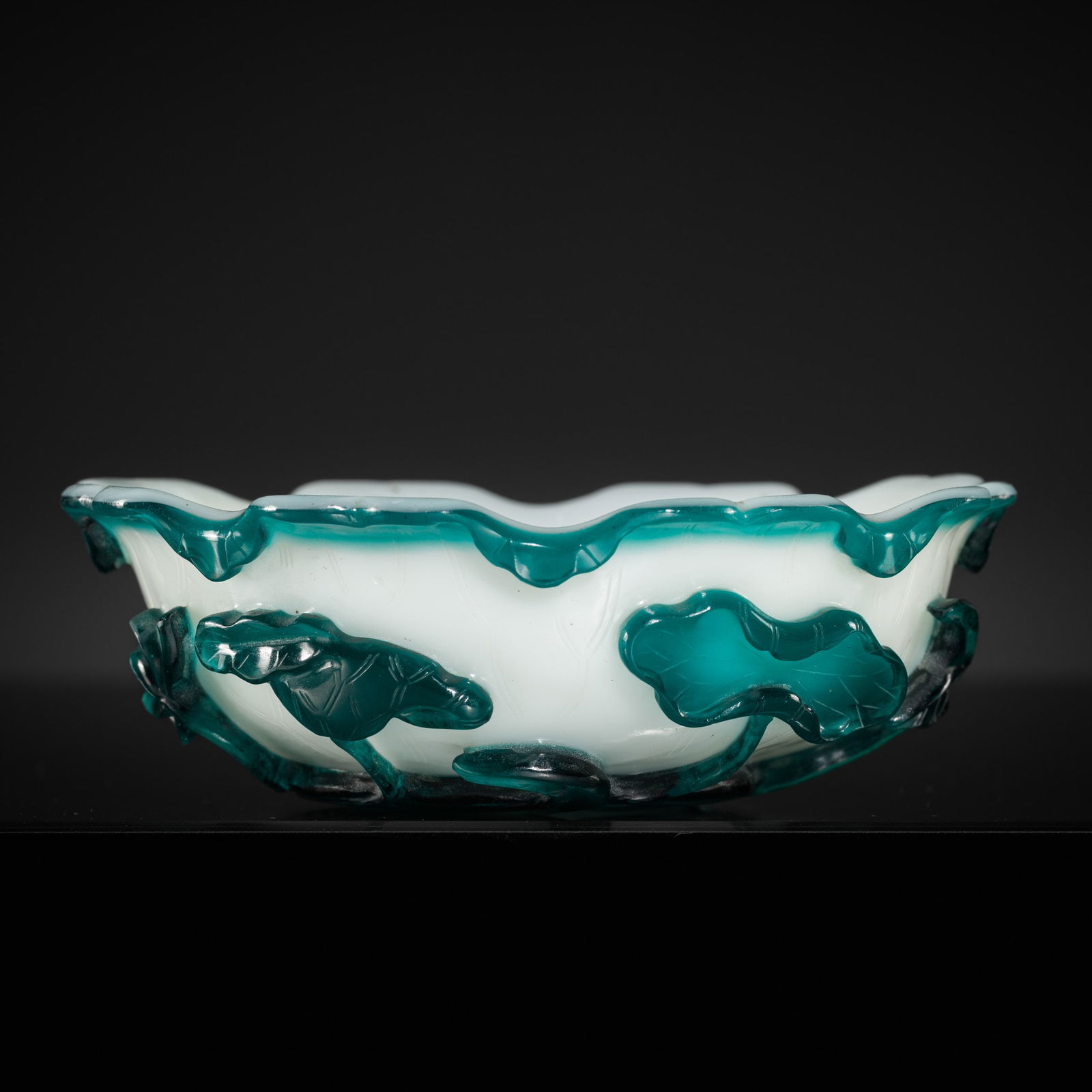 AN EMERALD GREEN OVERLAY GLASS 'LOTUS POND' BRUSHWASHER, MID-QING DYNASTY (1 of 13)