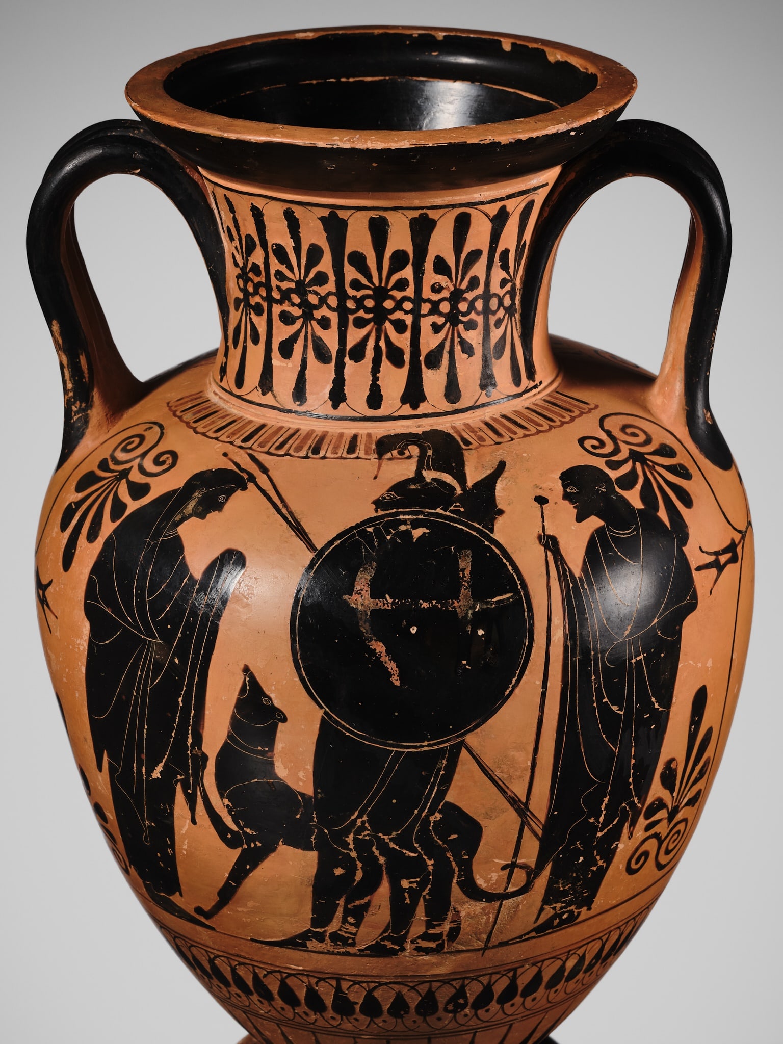 AN EXCEPTIONALLY LARGE ATTIC BLACK-FIGURE AMPHORA, ATTRIBUTED TO THE LEAGROS GROUP: AN EXCEPTIONALLY LARGE ATTIC BLACK-FIGURE AMPHORA, ATTRIBUTED TO THE LEAGROS GROUP Ancient Greece, Athens, circa 525-500 BC. Finely potted with torus foot and broad mouth, decorated on one side with t