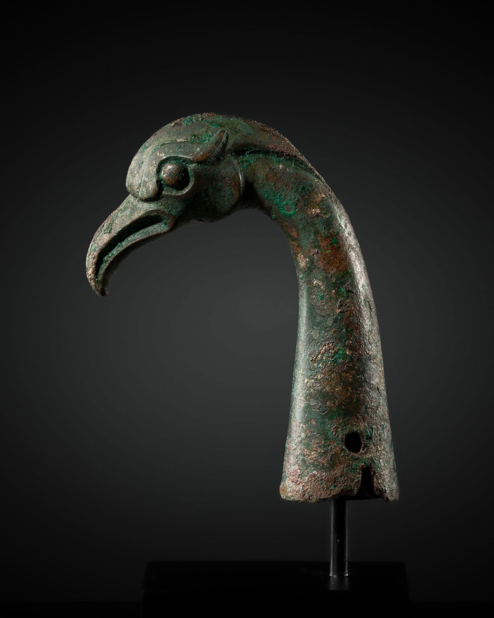 A POWERFUL BIRD-HEAD BRONZE FINIAL, WESTERN INNER MONGOLIA, 6TH-4TH CENTURY BC (1 of 10)