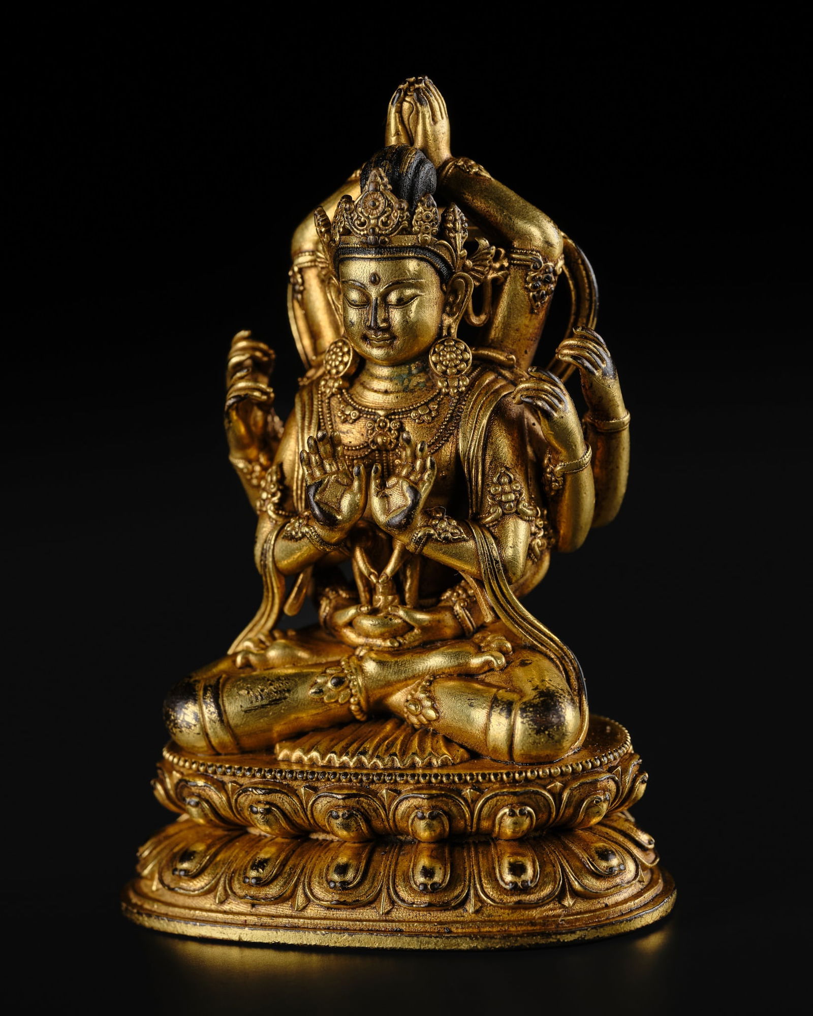 AN EXTREMELY FINE MINIATURE GILT-BRONZE FIGURE OF NAMASANGITI, QING DYNASTY (1 of 11)