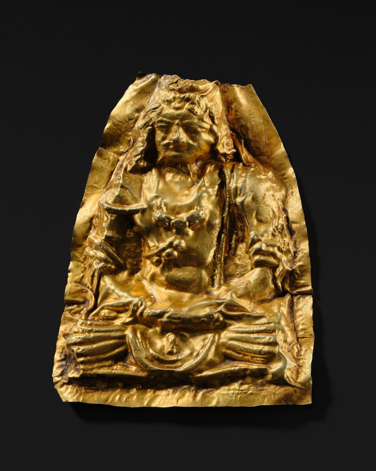 A RARE GOLD REPOUSSÉ PLAQUE OF AVALOKITESHVARA, ANCIENT REGION OF GANDHARA, 1ST-4TH CENTURY (1 of 9)