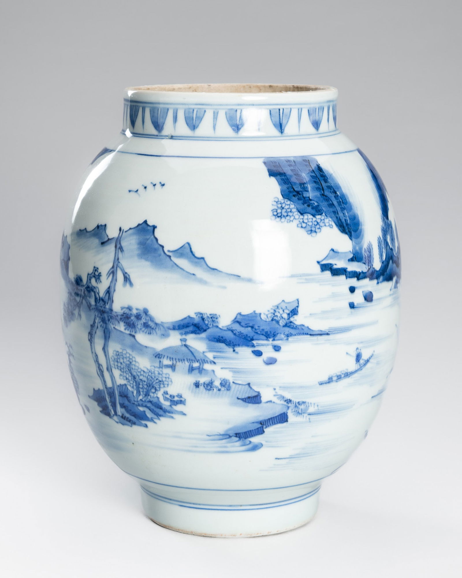 A BLUE AND WHITE PORCELAIN JAR WITH A LANDSCAPE, c. 1900s (1 of 11)