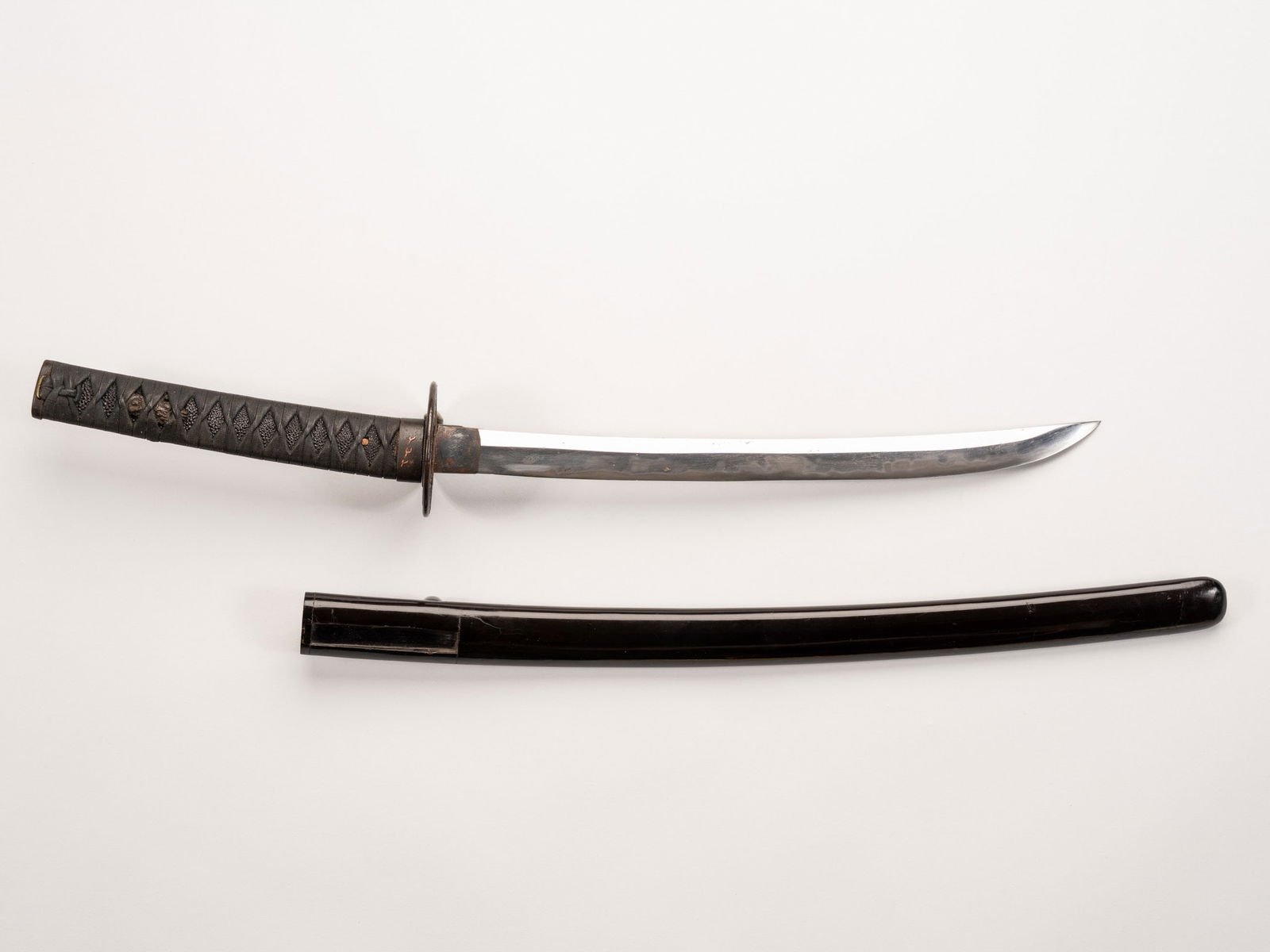 A SHINTO NAGINATA-NAOSHI WAKIZASHI KOSHIRAE (1 of 11)
