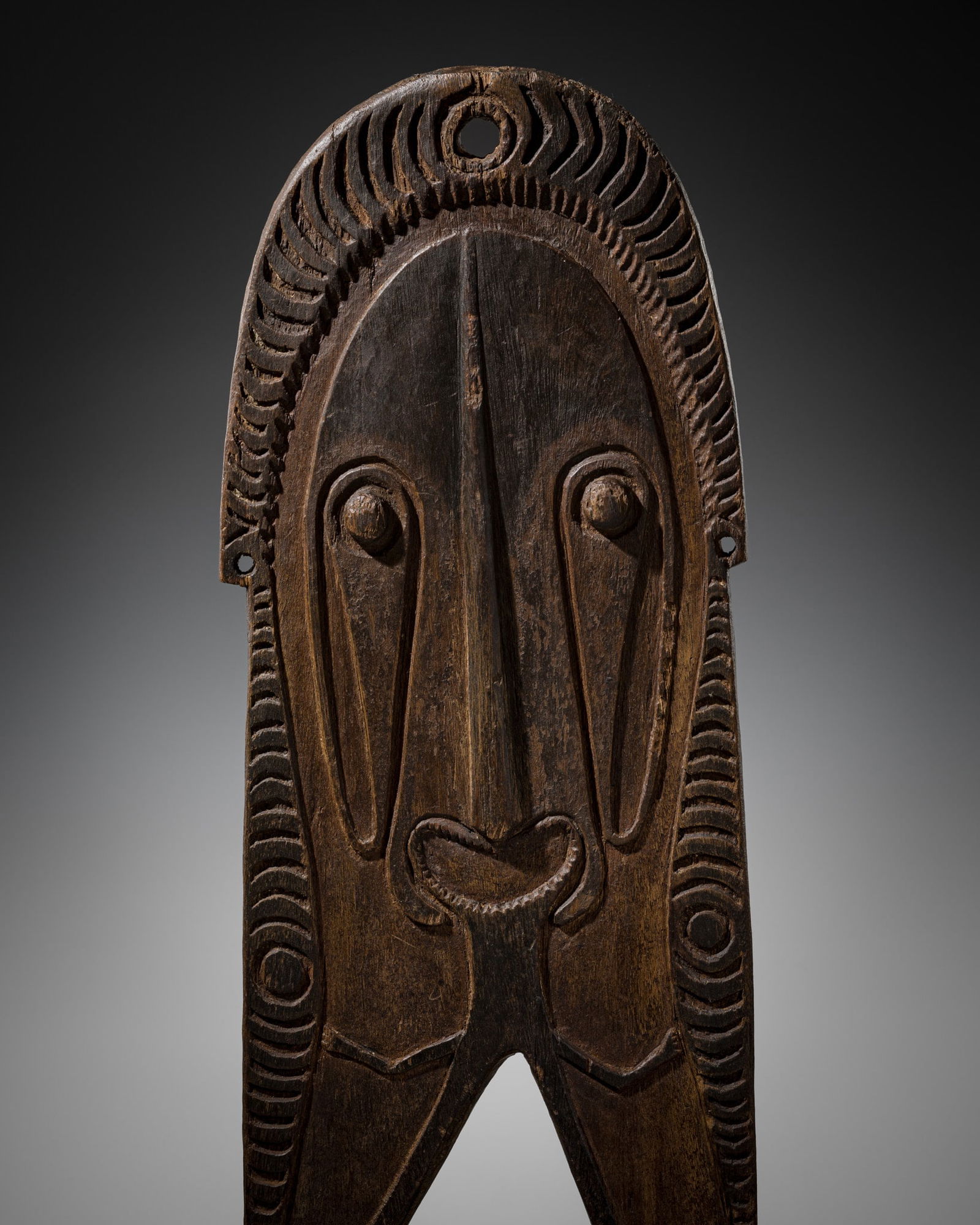 A SPIRIT BOARD, TITI ÉBIHA, KEREWA PEOPLE, LATE 19TH-EARLY 20TH CENTURY (1 of 13)