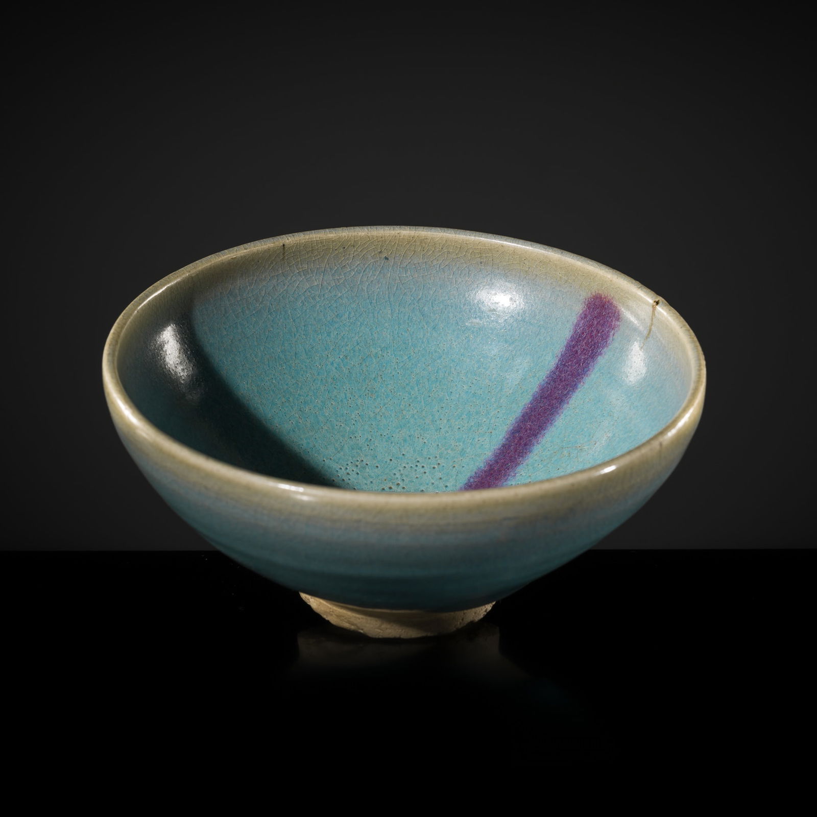 A PURPLE-SPLASHED BLUE-GLAZED JUN BOWL, JIN-YUAN DYNASTY (1 of 14)