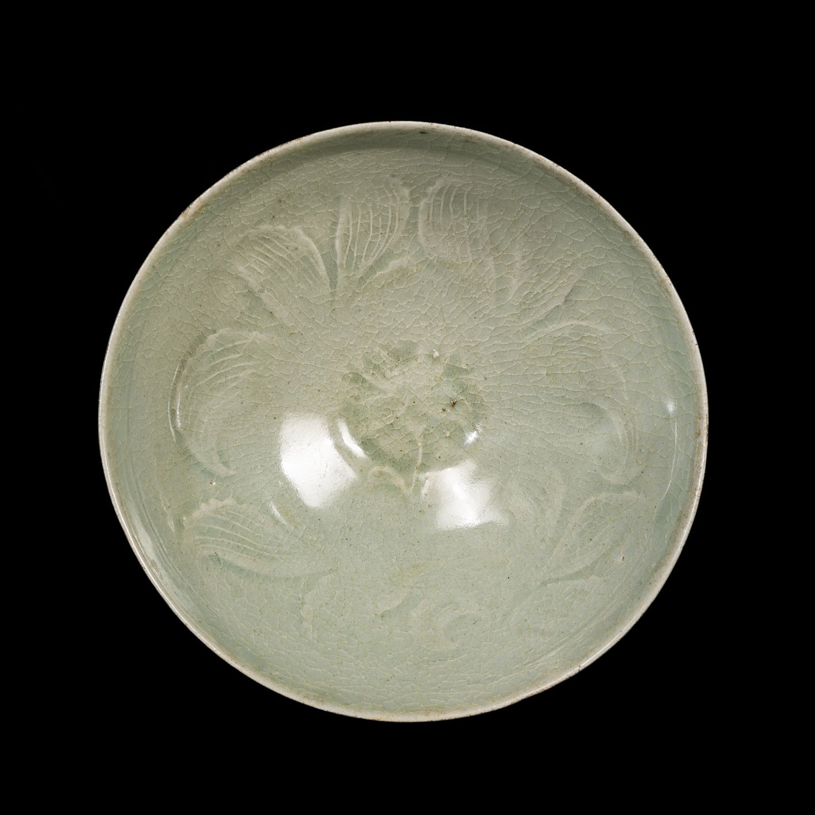 A CELADON STONEWARE FOLIATE BOWL, GORYEO DYNASTY (1 of 10)