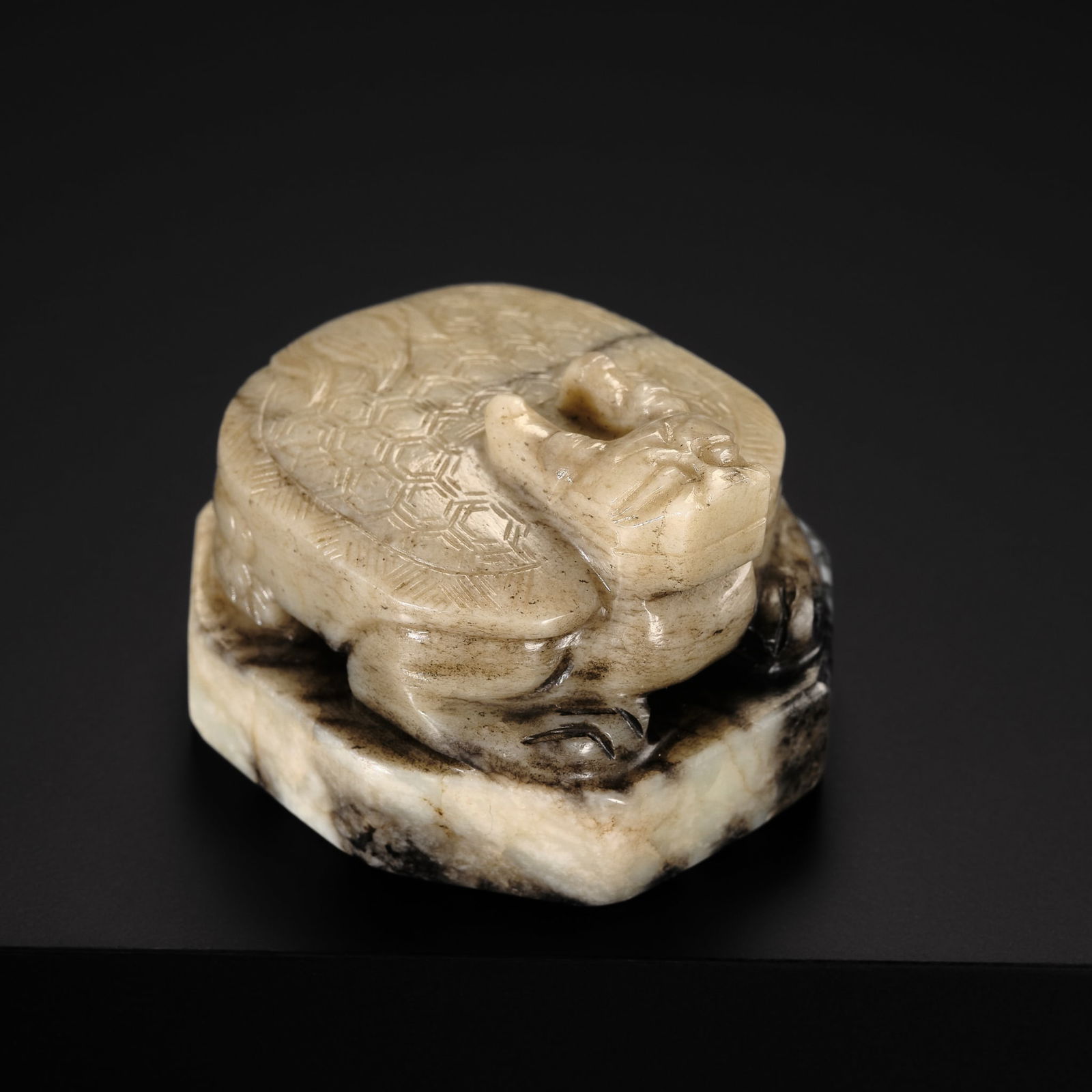 A RARE WHITE AND BLACK JADE SEAL WITH A DRAGON-TORTOISE (XUANWU), MING DYNASTY (1 of 17)