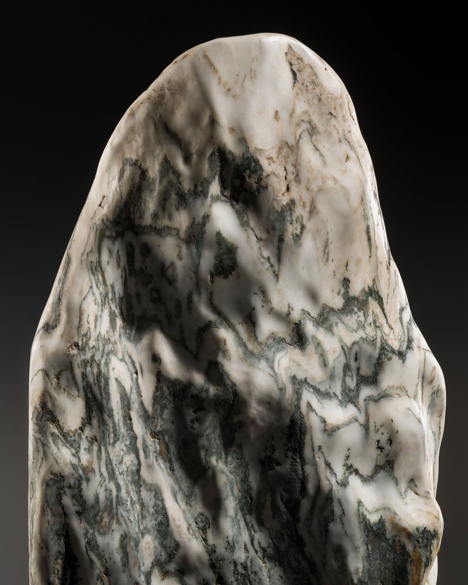 A LARGE DALI MARBLE 'DREAMSTONE' SCHOLAR'S ROCK, QING DYNASTY: A LARGE DALI MARBLE 'DREAMSTONE' SCHOLAR'S ROCK, QING DYNASTY Published: Jean-Paul Desroches (ed.) et al, Two Americans in Paris: A Quest for Asian Art, Paris, 2016, p. 159, no. 266.
