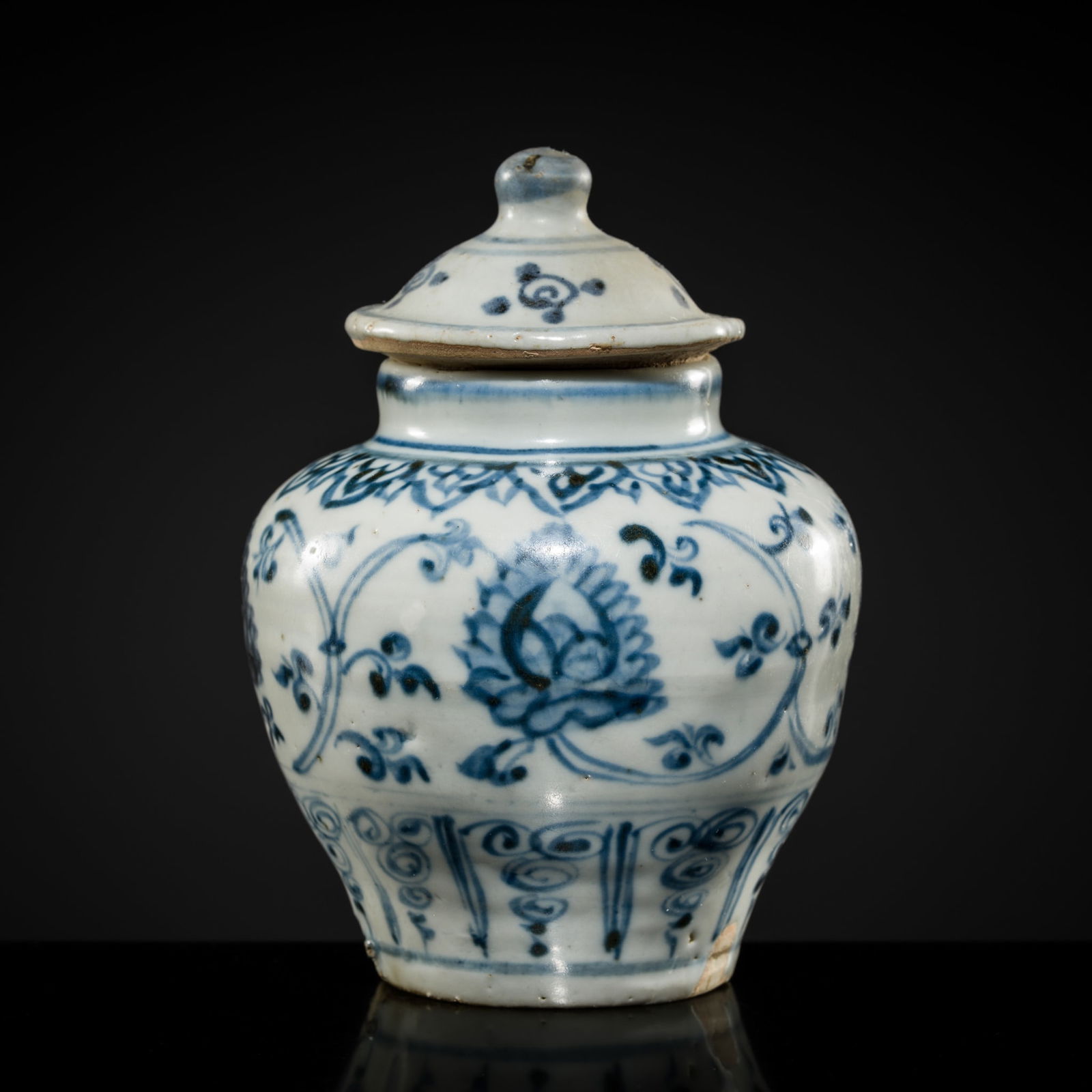 A SMALL BLUE AND WHITE PORCELAIN BALUSTER VASE AND COVER: A SMALL BLUE AND WHITE PORCELAIN BALUSTER VASE AND COVER Probably Vietnam, possibly Duong province, Chu Dau kilns, circa 15th-16th century. Well-potted, the compressed baluster body gently tapering t