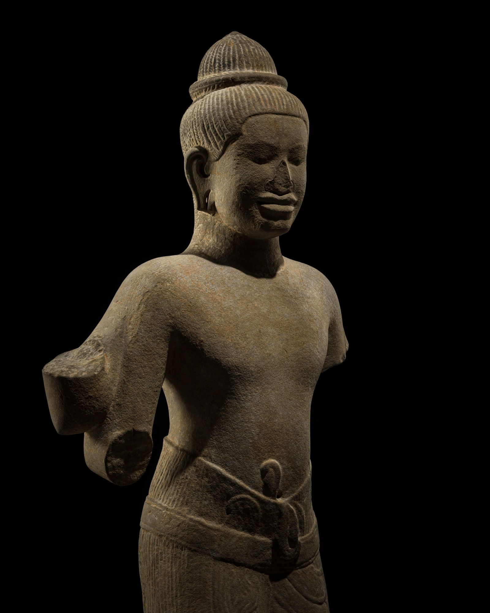 A FINE SANDSTONE FIGURE OF VISHNU, BAPHUON STYLE, ANGKOR PERIOD (1 of 14)