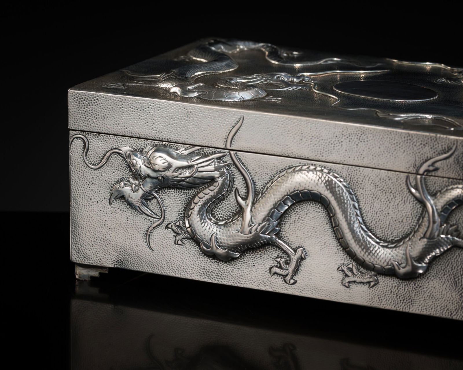 A SILVER 'DRAGON' BOX AND COVER, CHINA, LATE QING DYNASTY (1 of 12)