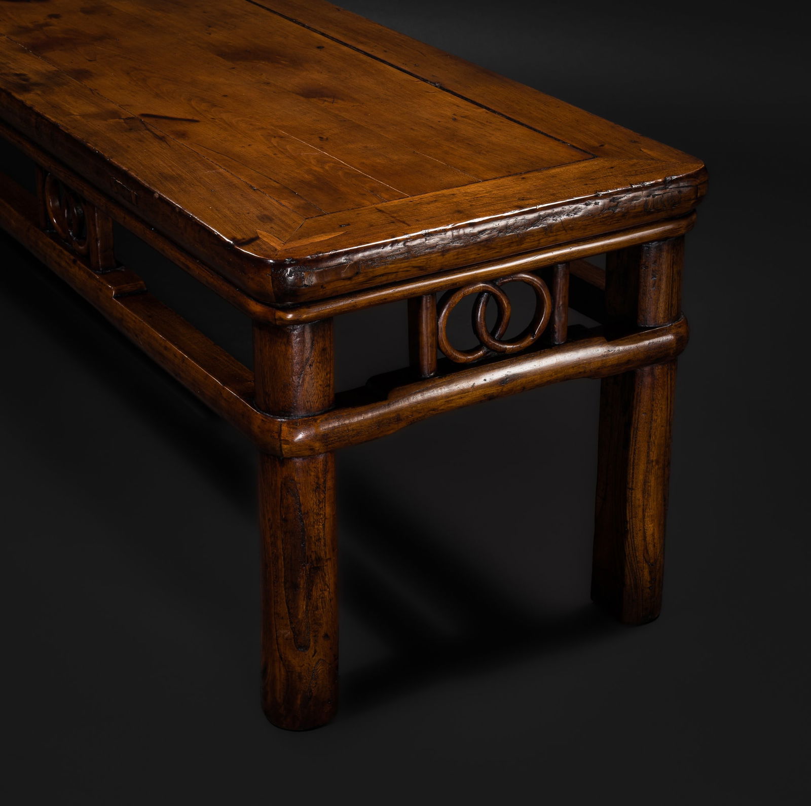 A WOOD LOW TABLE, KANGZHUO, QING DYNASTY (1 of 10)