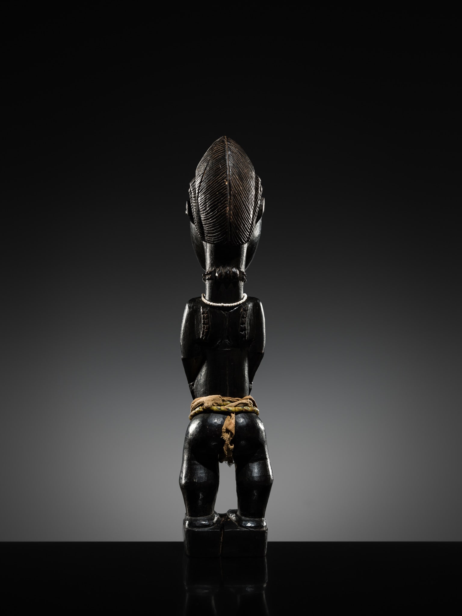 A WOOD 'BLOLO BLA' FIGURE, BAULE CULTURE, CÔTE D'IVOIRE, LATE 19TH TO MID-20TH CENTURY - 9