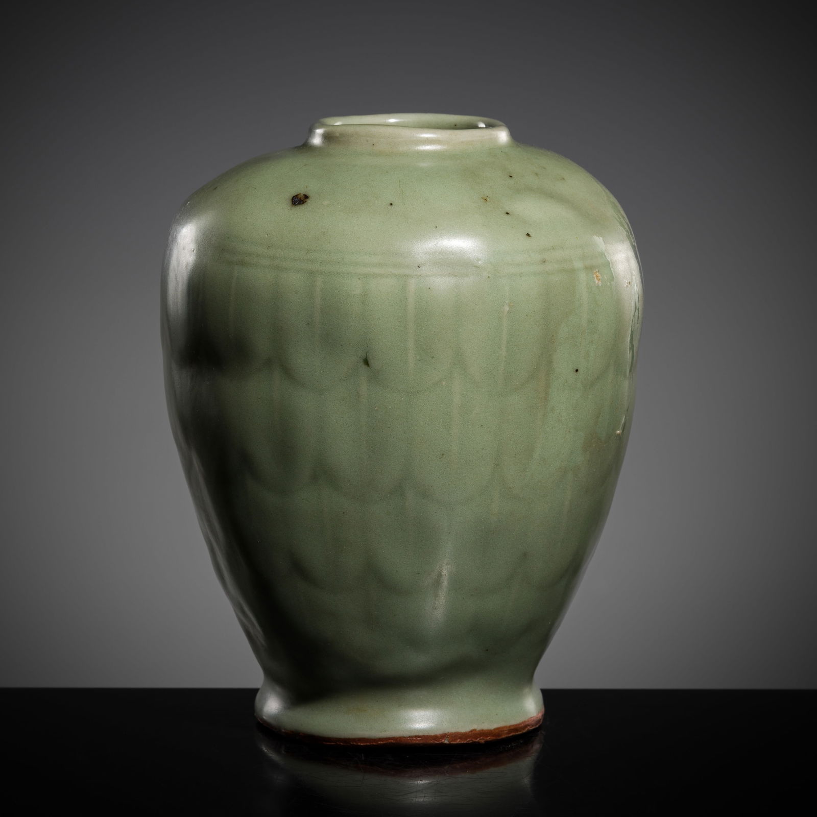 A LONGQUAN CELADON VASE, YUAN TO MING DYNASTY (1 of 10)