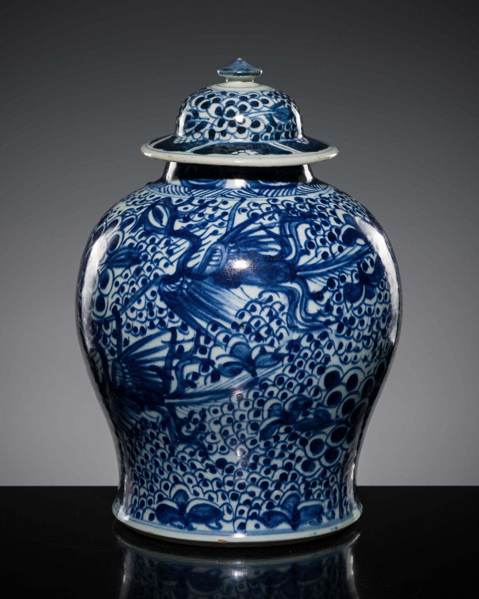 A BLUE AND WHITE PORCELAIN 'PHOENIX' JAR AND COVER, KANGXI PERIOD (1 of 11)