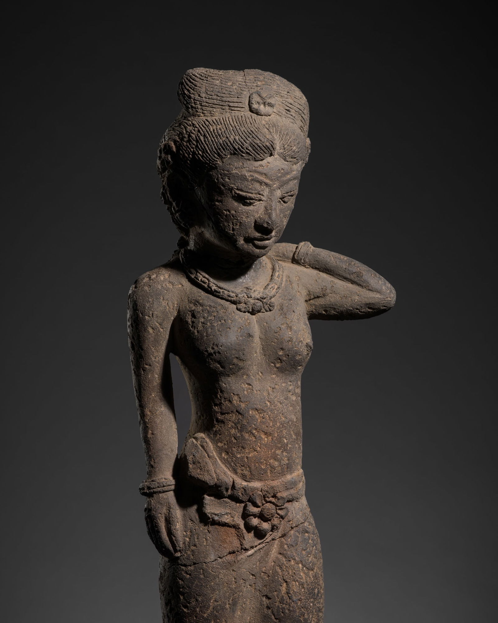 A MAJAPAHIT TERRACOTTA FIGURE OF A YOUNG DANCER (1 of 17)