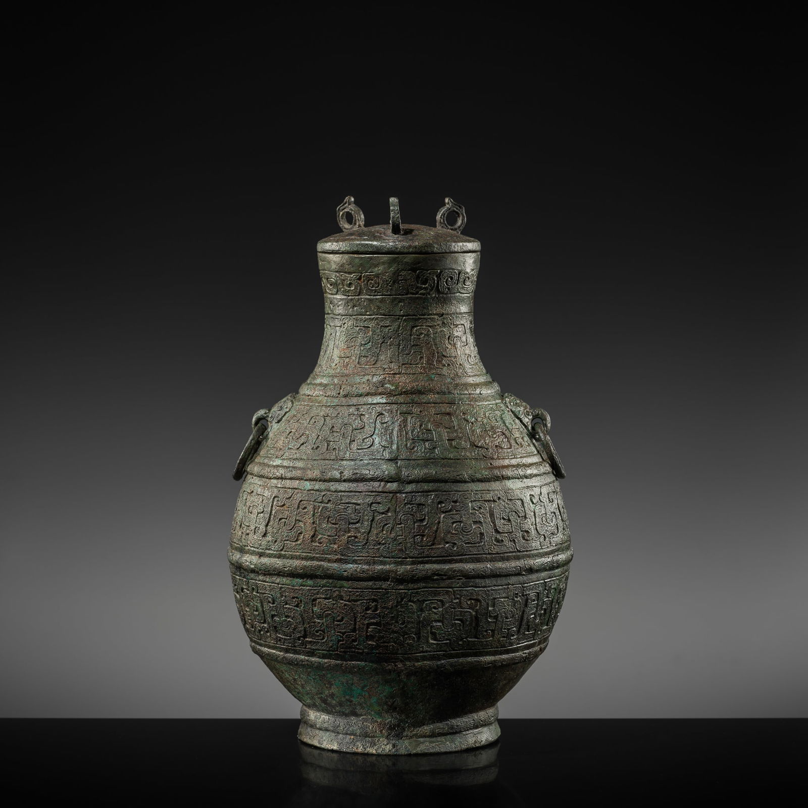A RARE BRONZE RITUAL WINE VESSEL AND COVER, HU, WARRING STATES PERIOD, WITH TWO INSCRIPTIONS - 8