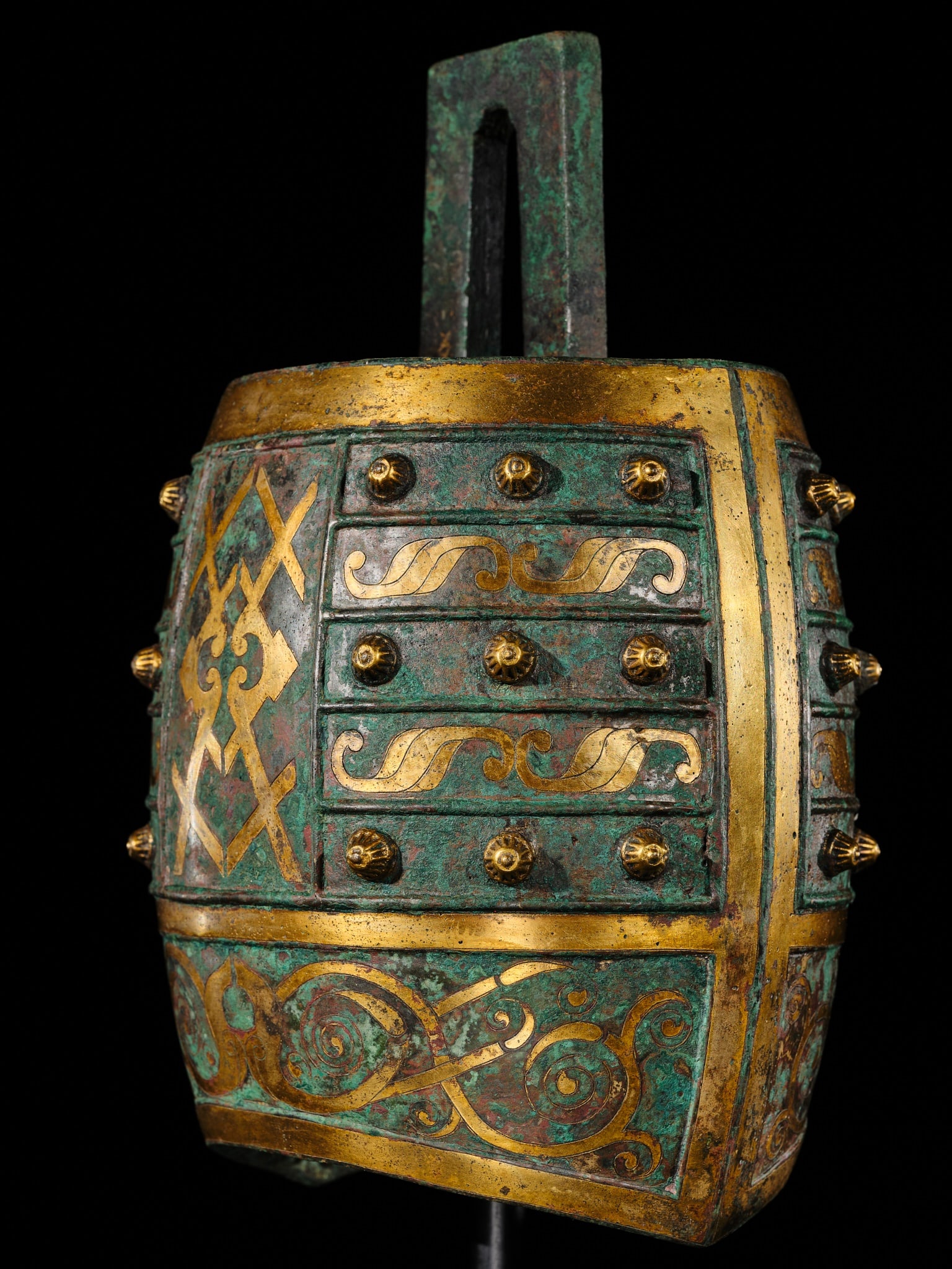 A PARCEL-GILT AND INCISED BRONZE BELL, NIUZHONG, WESTERN HAN DYNASTY - 3