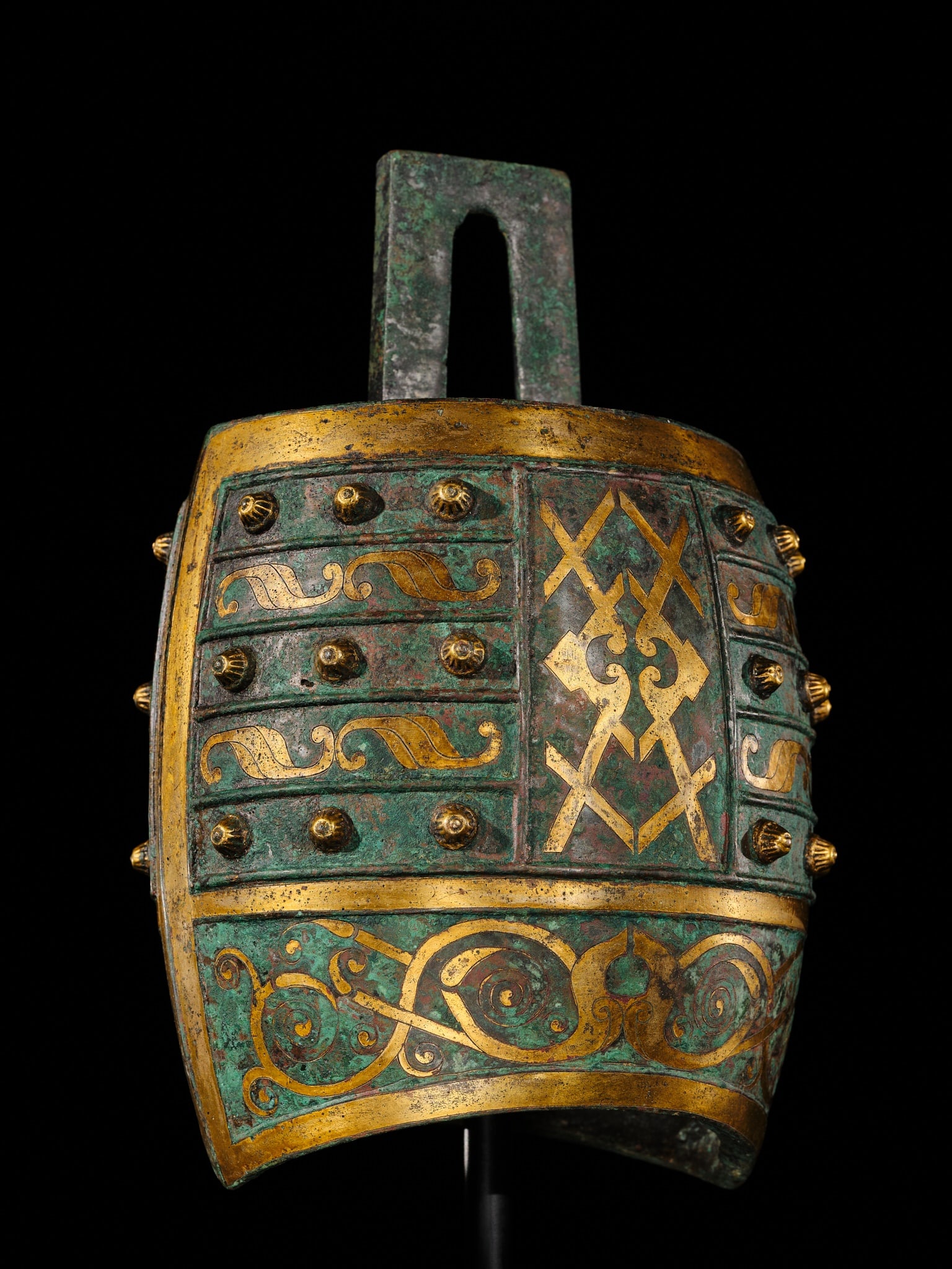 A PARCEL-GILT AND INCISED BRONZE BELL, NIUZHONG, WESTERN HAN DYNASTY - 7