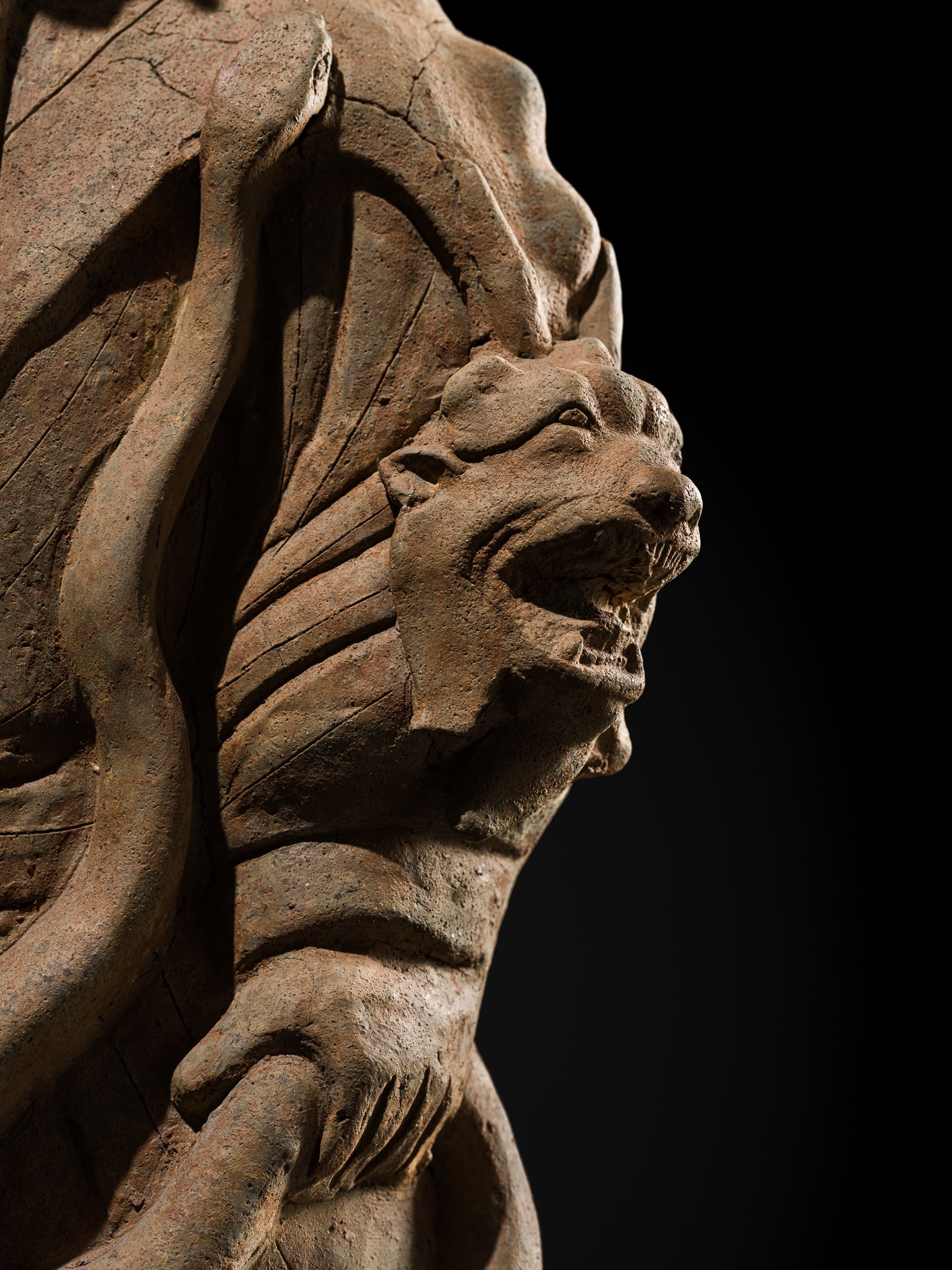 A LARGE POTTERY FIGURE OF A TOMB SHAMAN, SICHUAN, HAN DYNASTY - 8