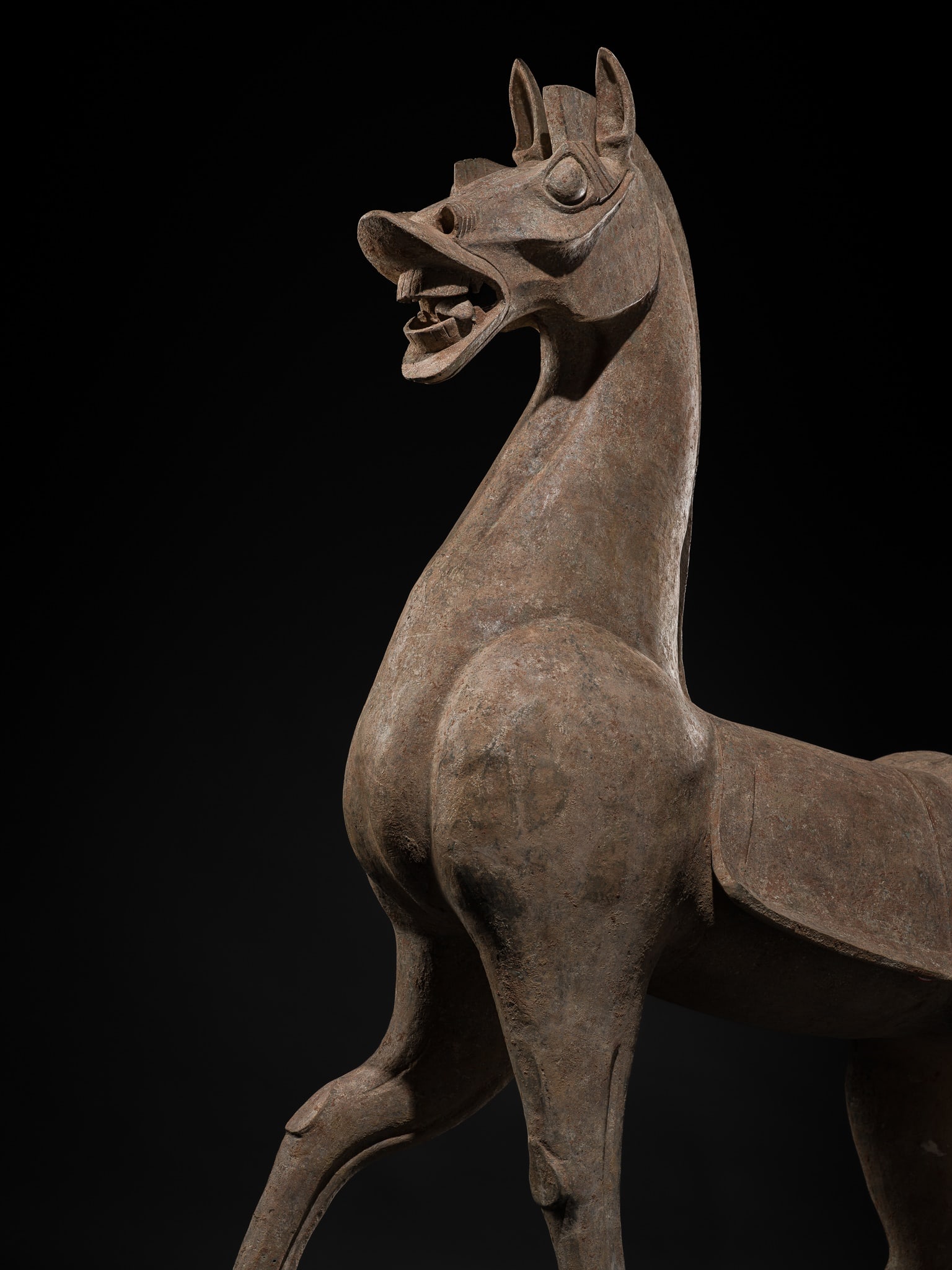A MONUMENTAL AND HIGHLY IMPORTANT SICHUAN POTTERY HORSE, HAN DYNASTY, THE LARGEST EVER RECORDED FROM - 13