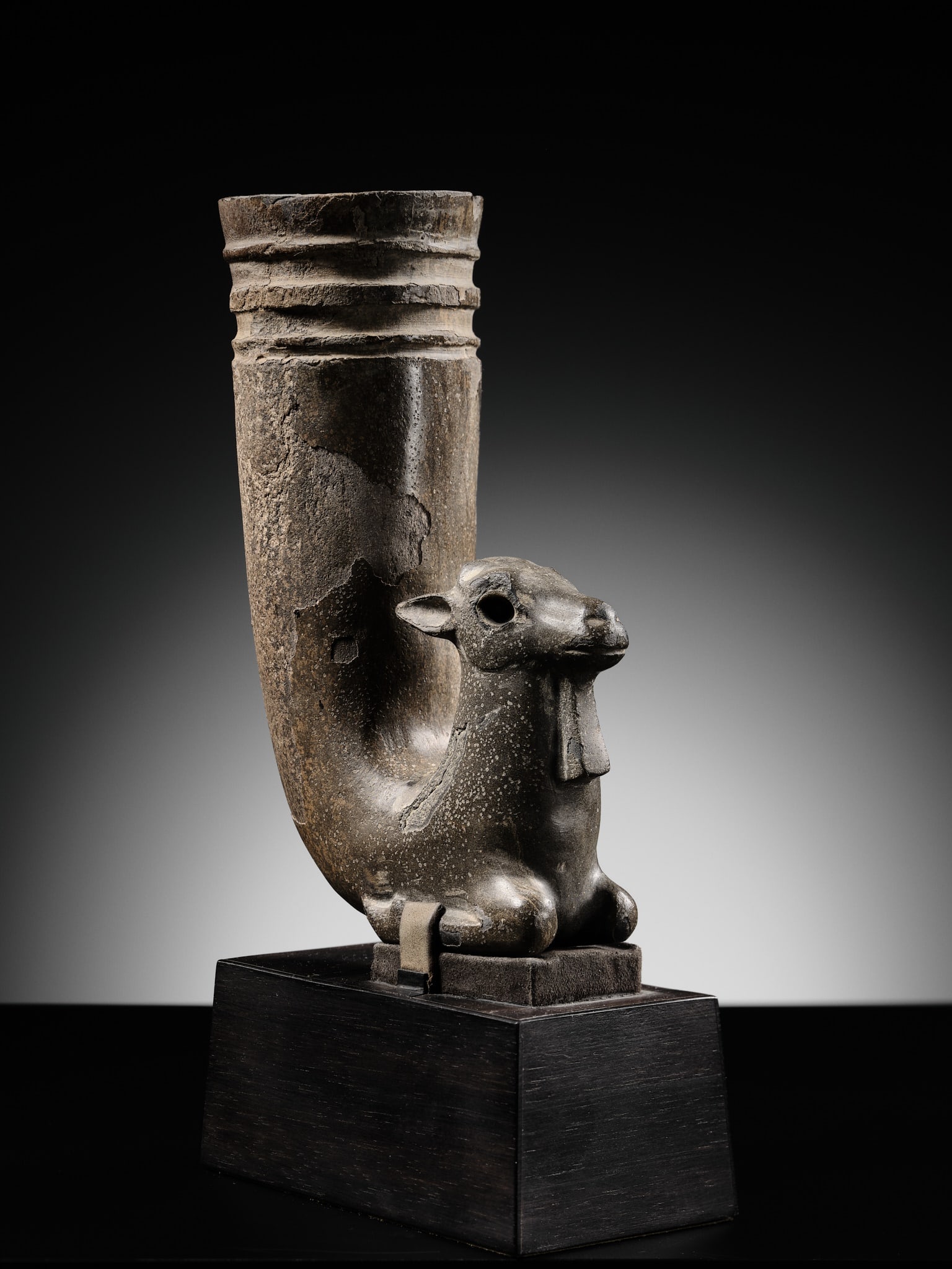 AN ANCIENT PERSIAN 'IBEX' STEATITE RHYTON, 2ND-1ST MILLENIUM BC - 7