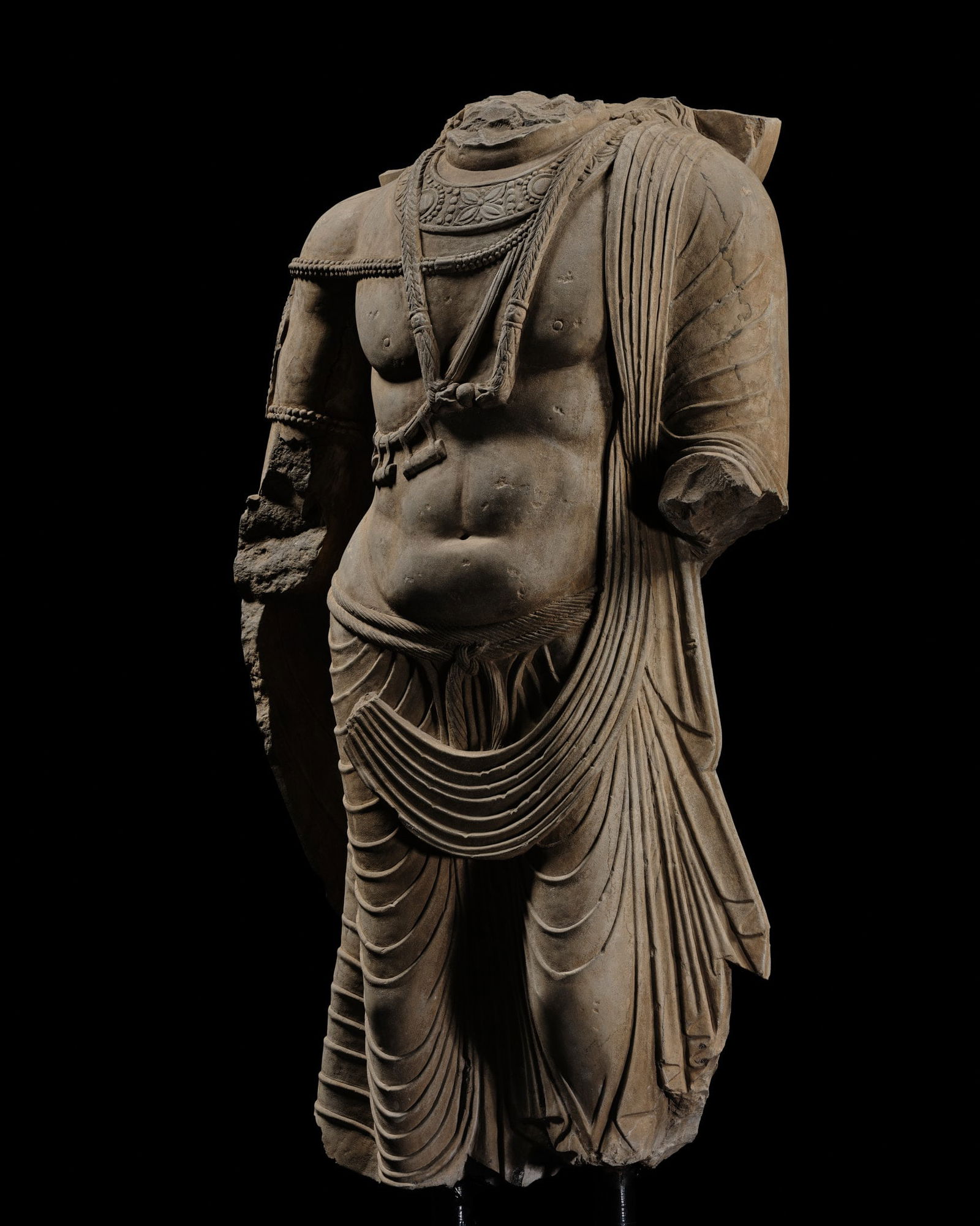 THE MONUMENTAL 'KIENZLE' TORSO OF A BODHISATTVA, ANCIENT REGION OF GANDHARA, KUSHAN PERIOD, CIRCA (1 of 20)