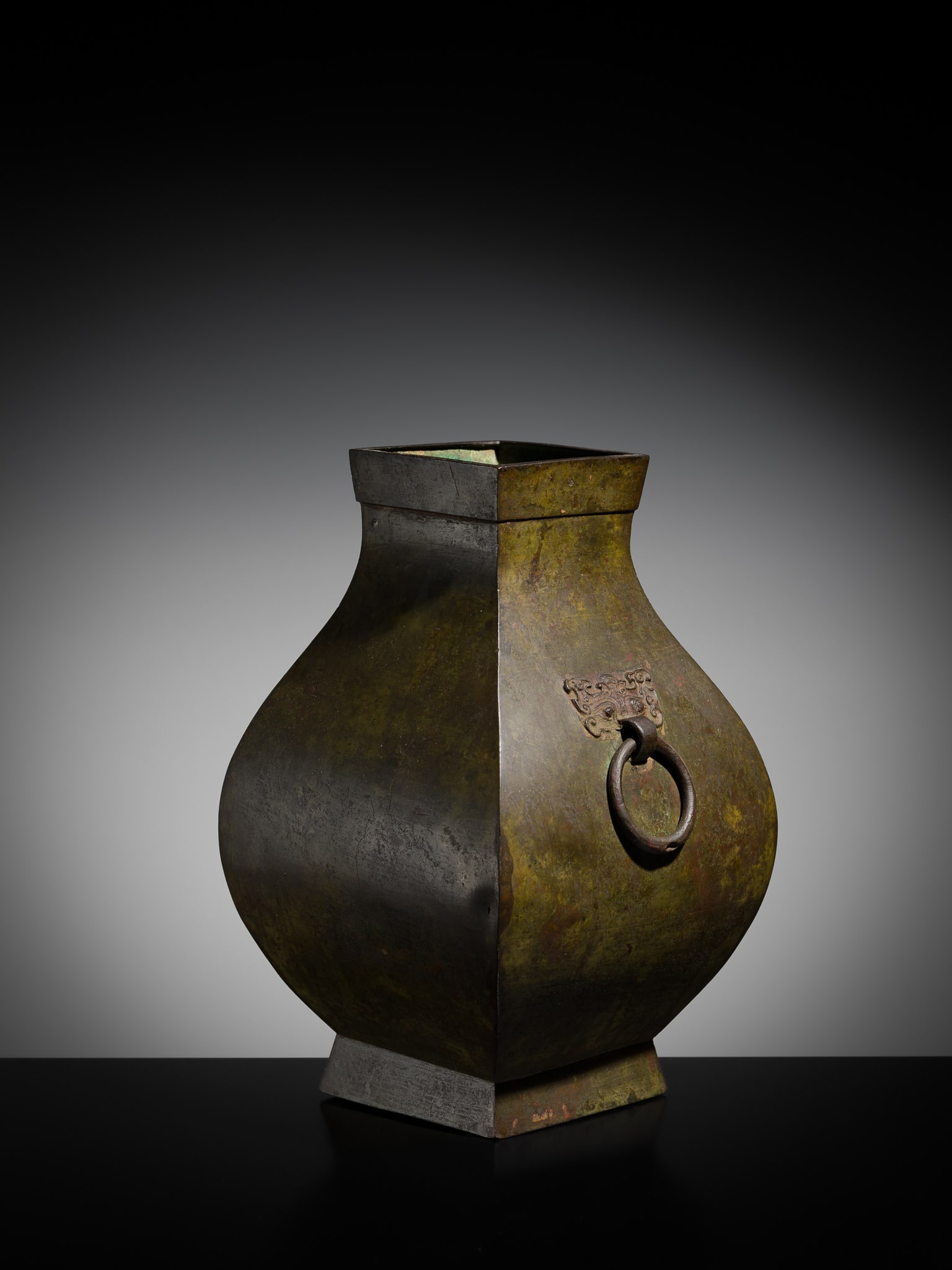AN ARCHAIC BRONZE STORAGE VESSEL, FANGHU, HAN DYNASTY - 11