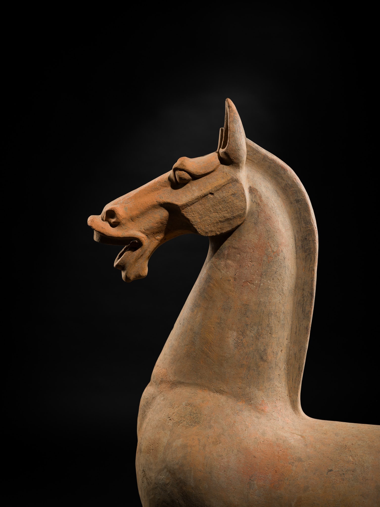 A LARGE SICHUAN POTTERY FIGURE OF A HORSE, EASTERN HAN DYNASTY, LENGTH 101 CM - 18