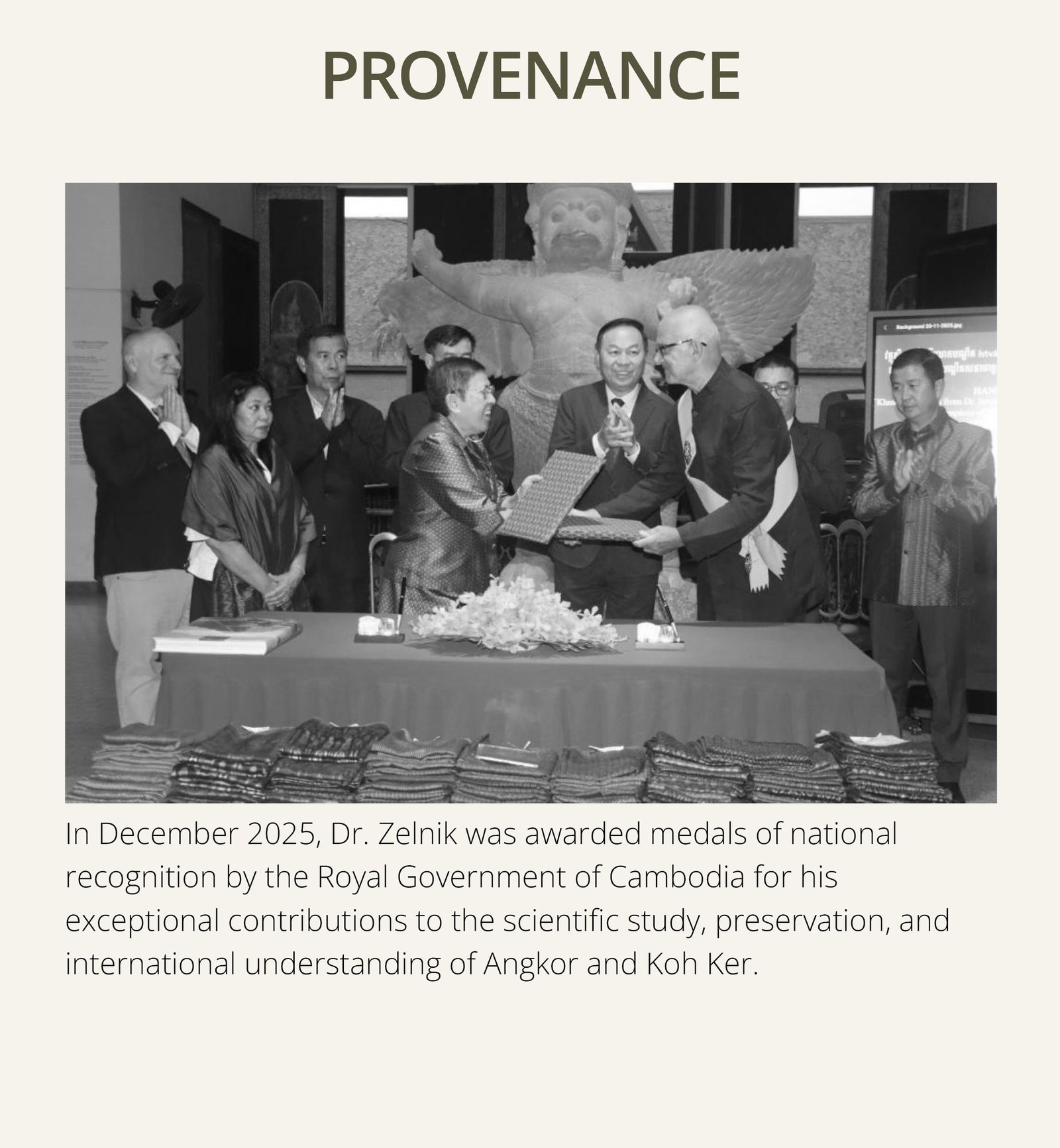 A FINELY ENGRAVED BRASS 'HERO ON MYTHICAL BEAST' PILGRIM FLASK, SASANIAN EMPIRE - 13