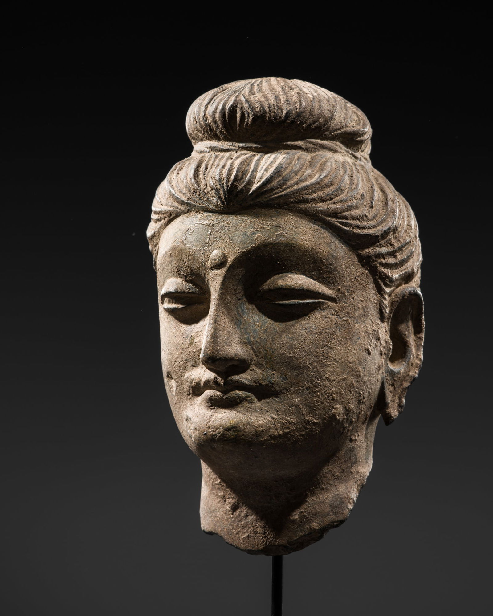A GRAY SCHIST HEAD OF BUDDHA, ANCIENT REGION OF GANDHARA, 3RD-4TH CENTURY (1 of 12)