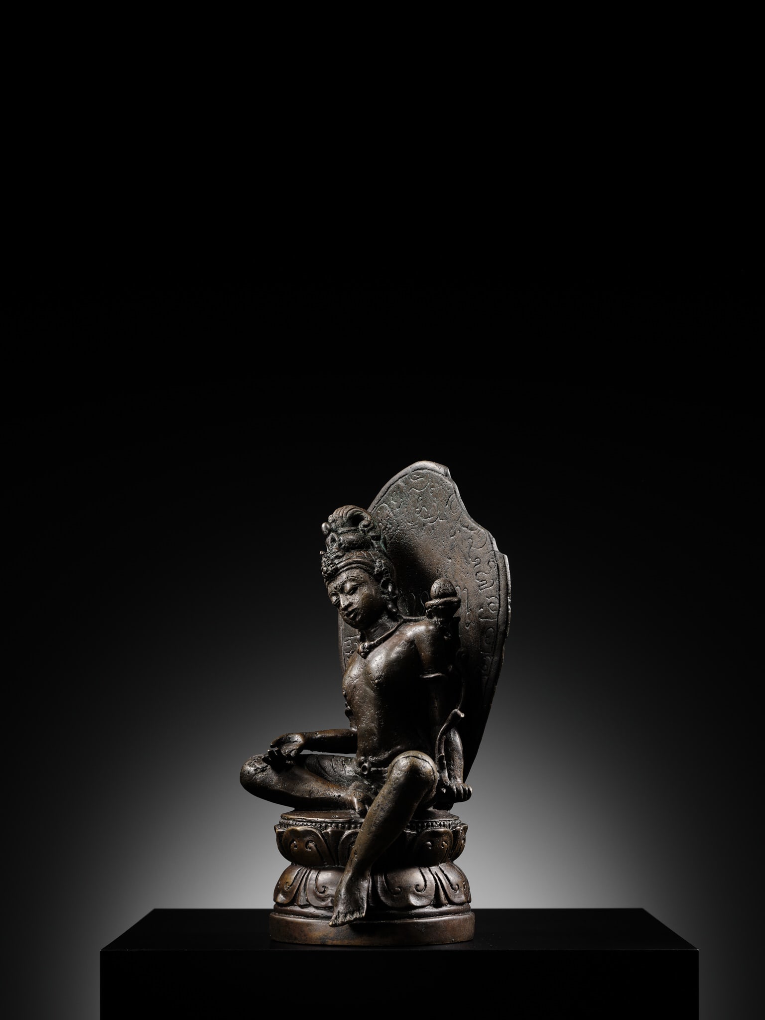 AN INSCRIBED BRONZE FIGURE OF PADMPAPANI, CENTRAL JAVA, MUSI DELTA, 9TH-10TH CENTURY - 10