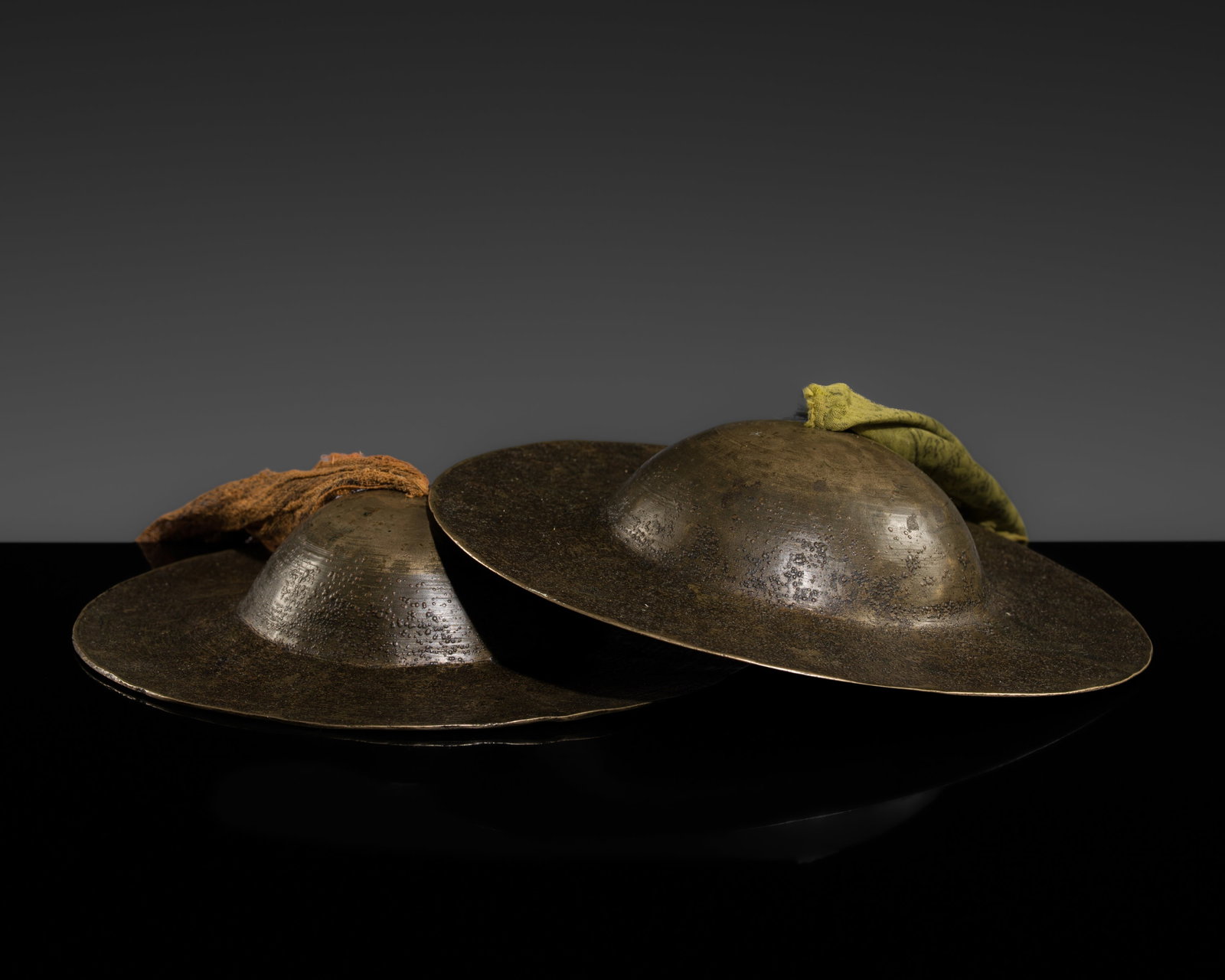 A PAIR OF BRONZE CYMBALS, BO, 17TH-18TH CENTURY (1 of 12)