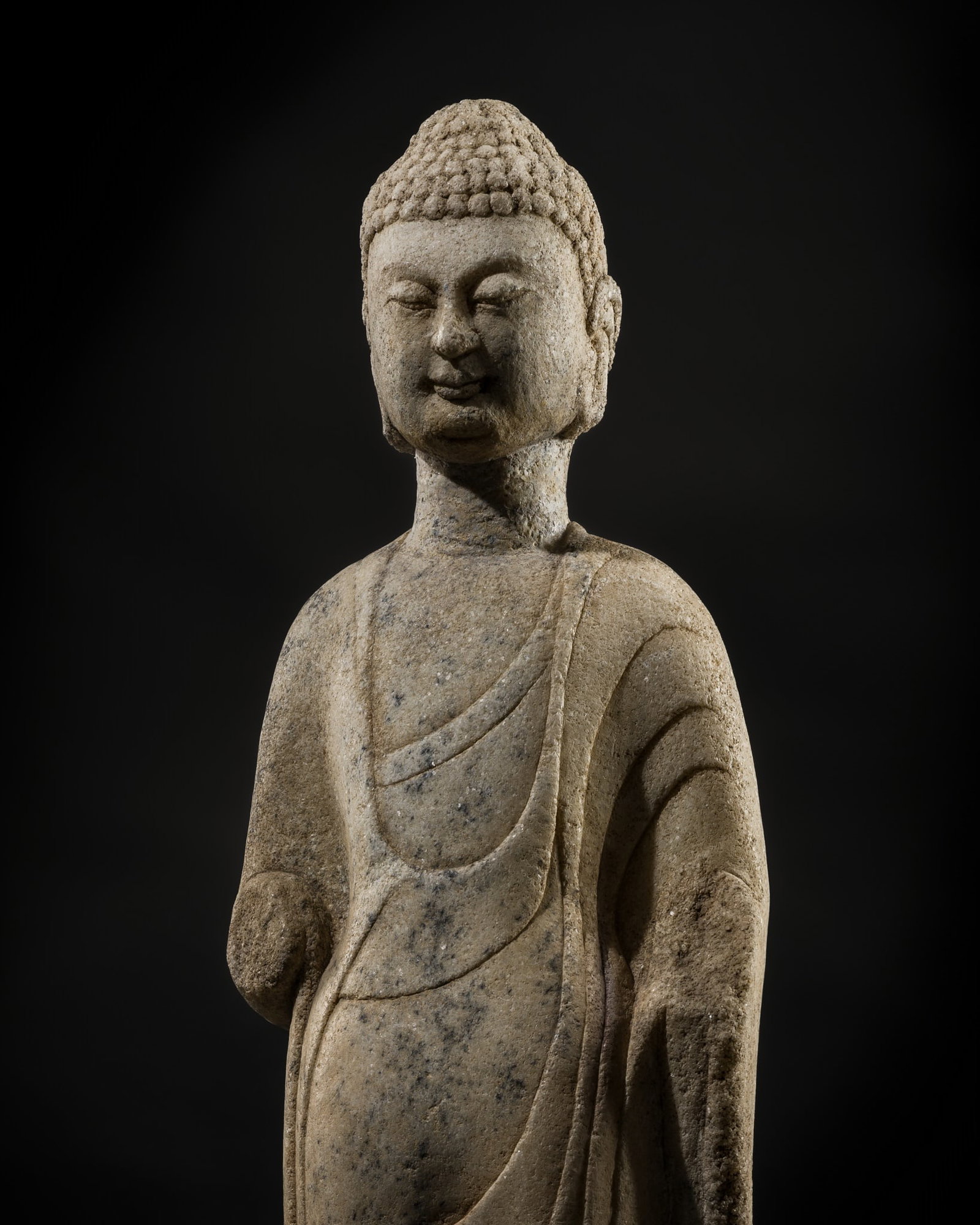 A LARGE WHITE MARBLE FIGURE OF BUDDHA AMIT?BHA, NORTHERN QI DYNASTY (1 of 12)