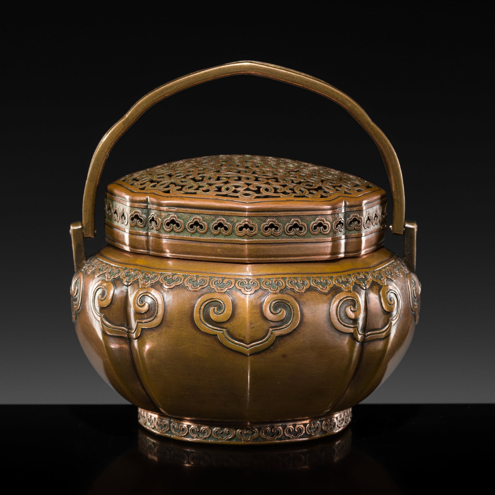 A FINE COPPER ALLOY 'RUYI' HAND WARMER AND COVER, 18TH CENTURY (1 of 16)
