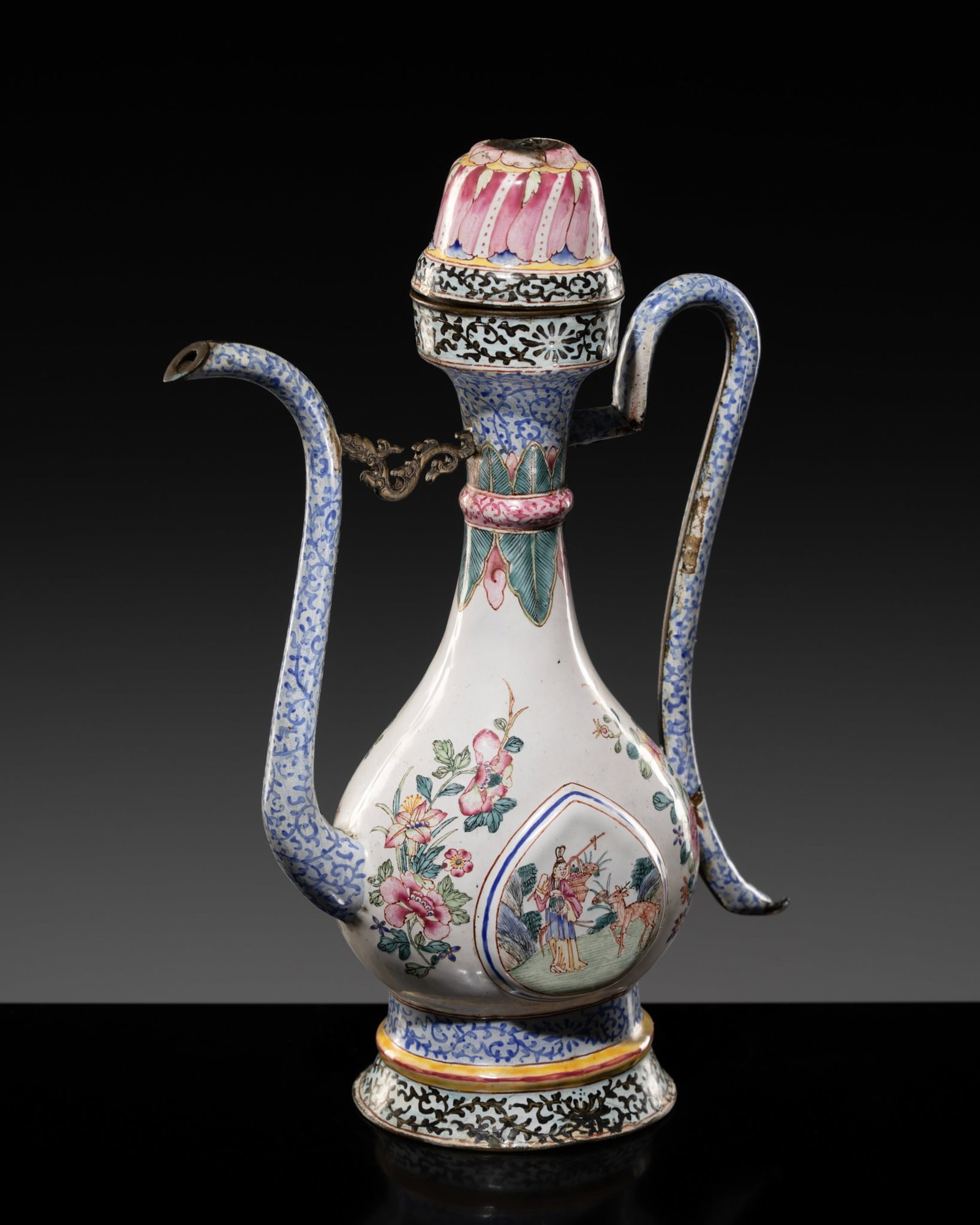 A CANTON ENAMEL 'MAGU' EWER AND COVER, 18TH CENTURY (1 of 13)