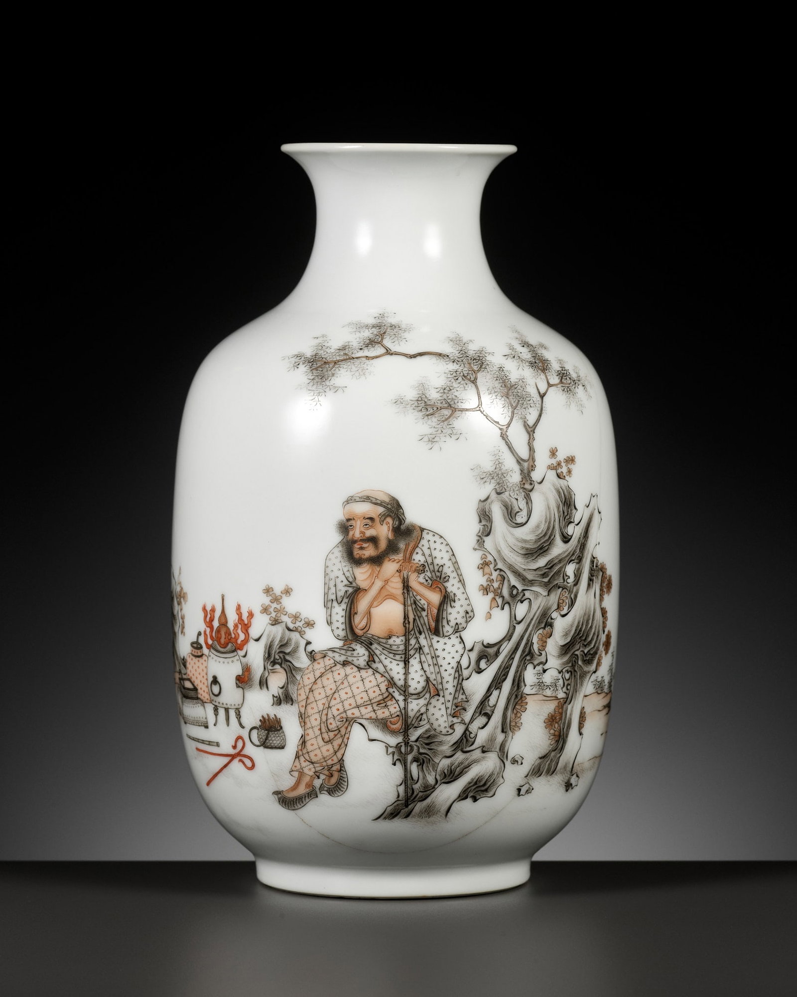A GRISAILLE AND IRON-RED-DECORATED 'LI TIEGUAI' VASE, HONGXIAN MARK, EARLY REPUBLIC PERIOD (1 of 15)