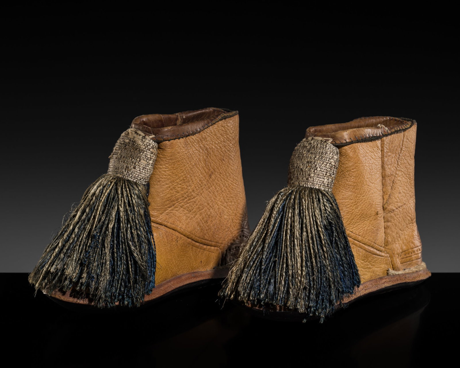 A RARE PAIR OF TASSELED CAMEL LEATHER CHILDREN'S ANKLE BOOTS, YESMEH OR ZARABIL, 19TH CENTURY (1 of 13)